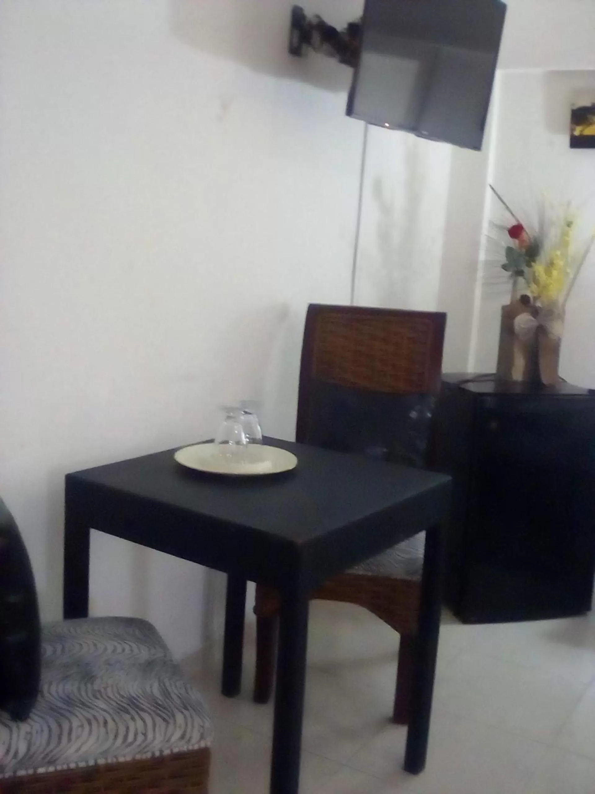 Coffee/tea facilities, TV/Entertainment Center in Hotel Boutique Simona