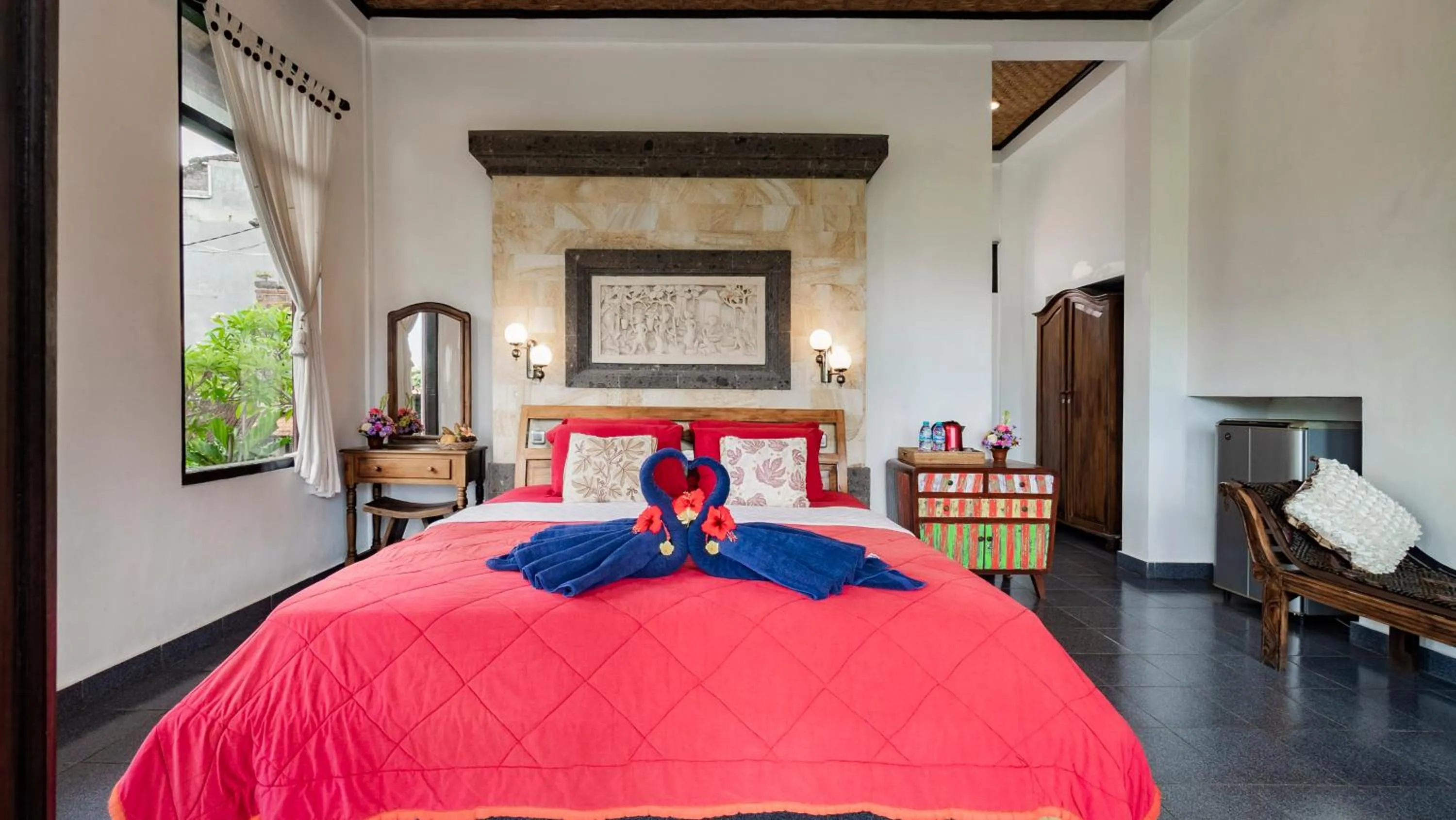 Photo of the whole room, Bed in Kun - Kun Guest House Ubud