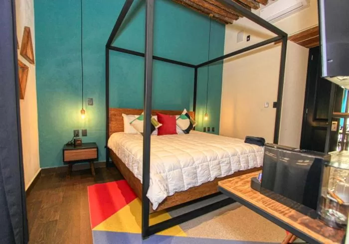 Bed in Antigua Trece Hotel Fusión & SPA