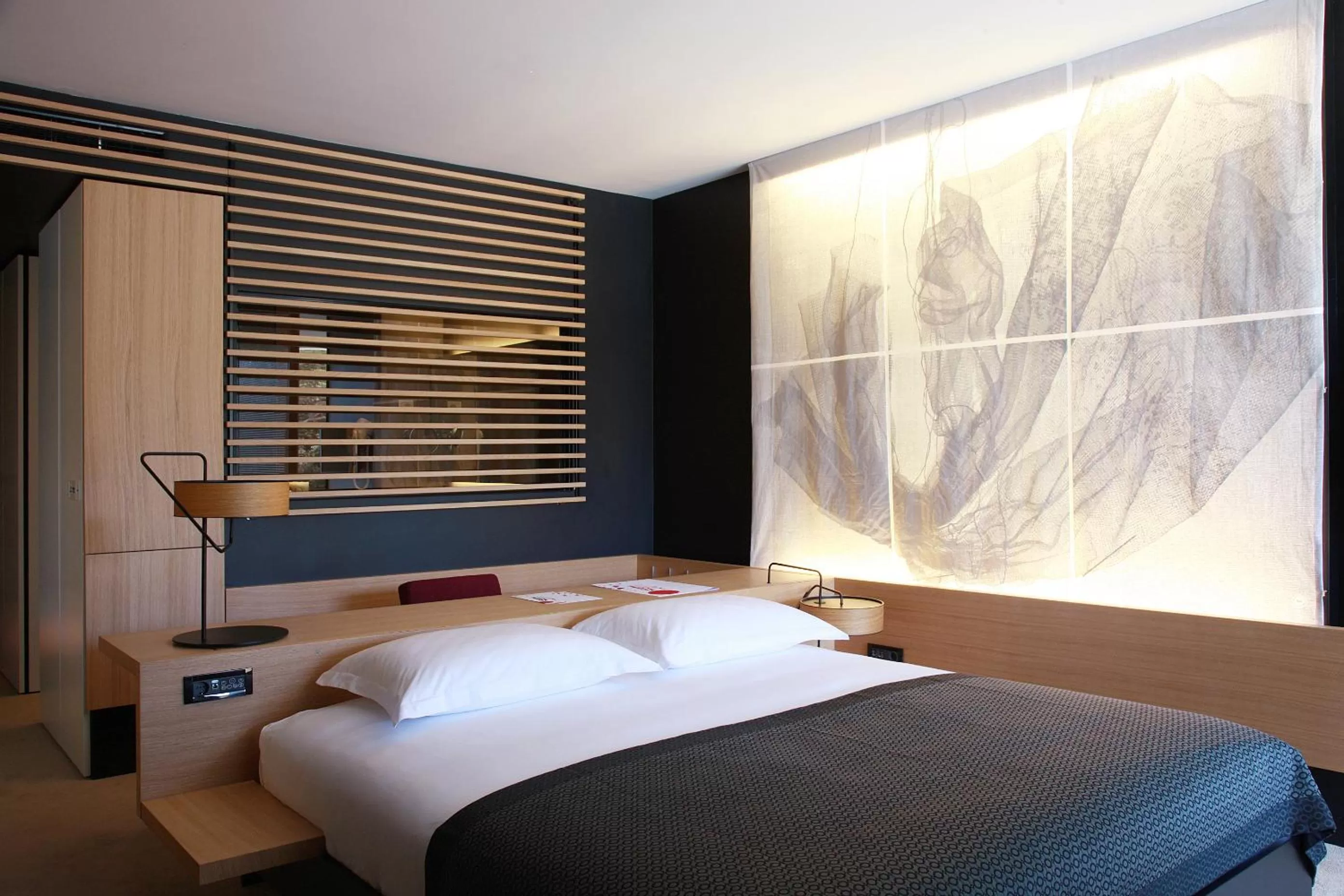 Bed in Lone Hotel by Maistra Collection