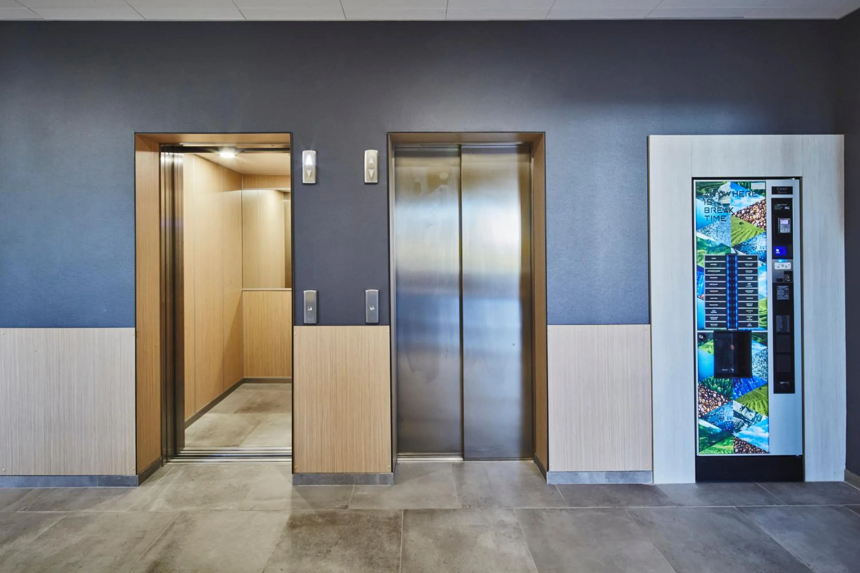 Lobby or reception in Kyriad ECO - Clermont Ferrand Estaing