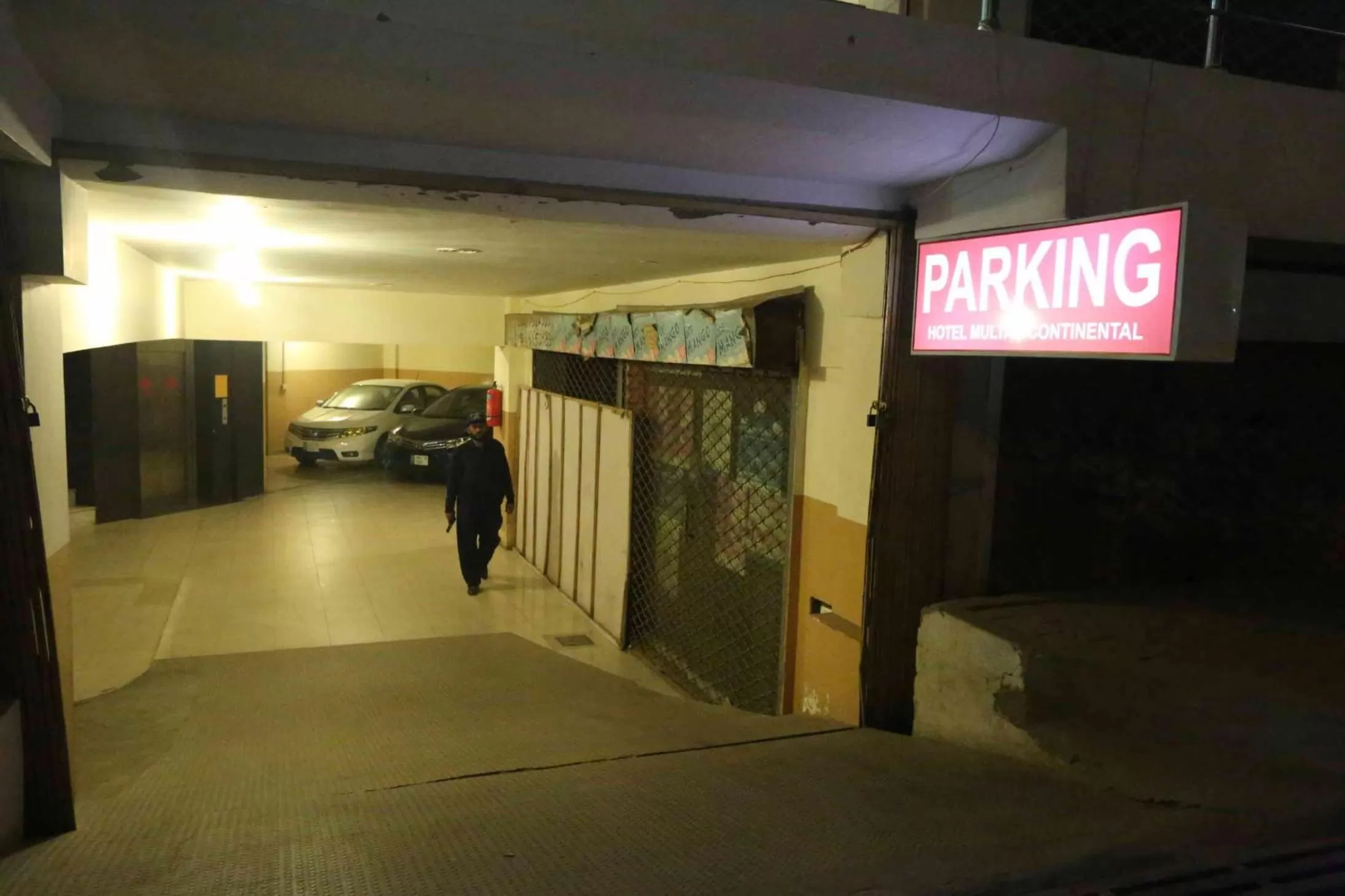 Parking in Hotel Multan Continental
