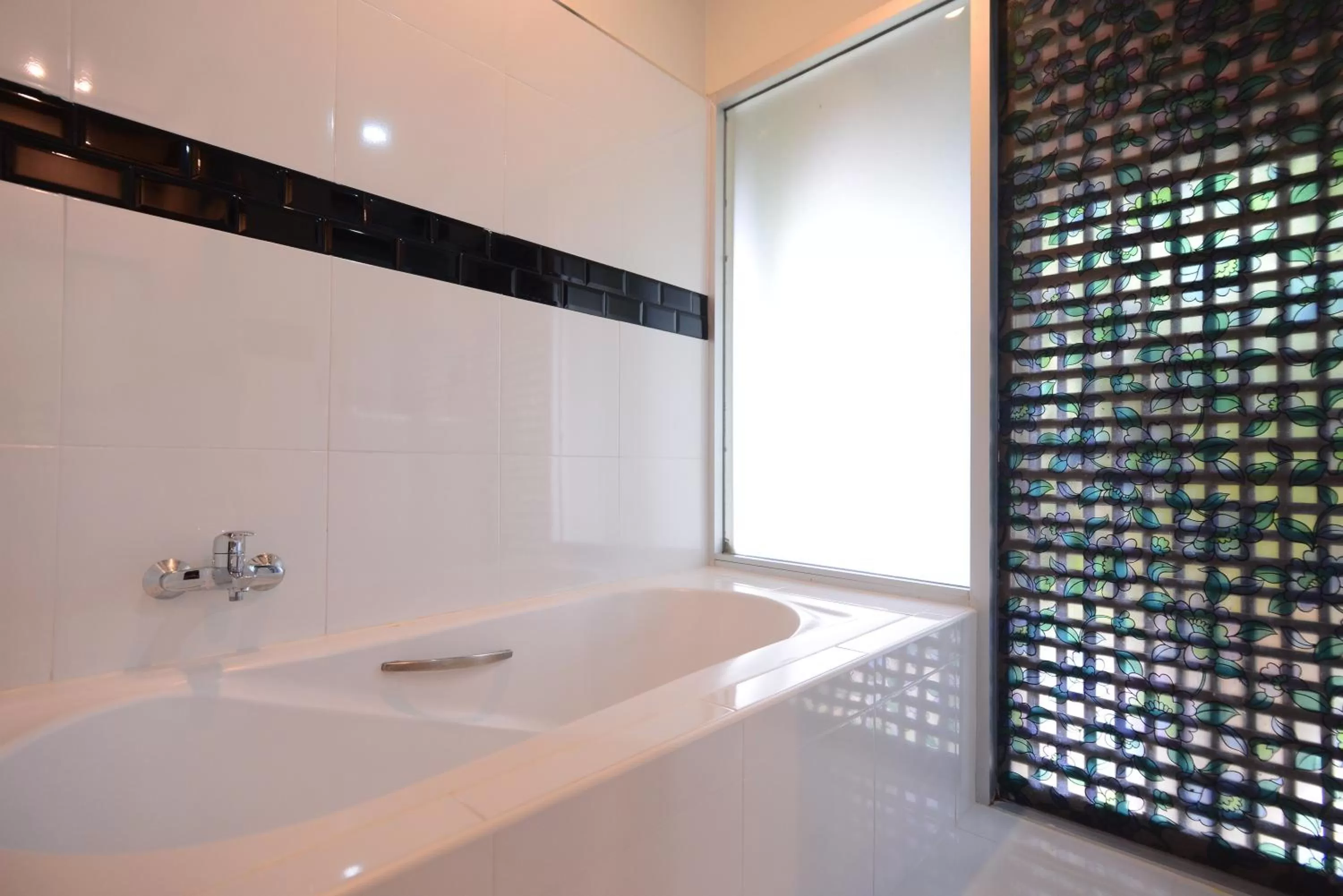 Bathroom in Royal River Kwai Resort and Spa