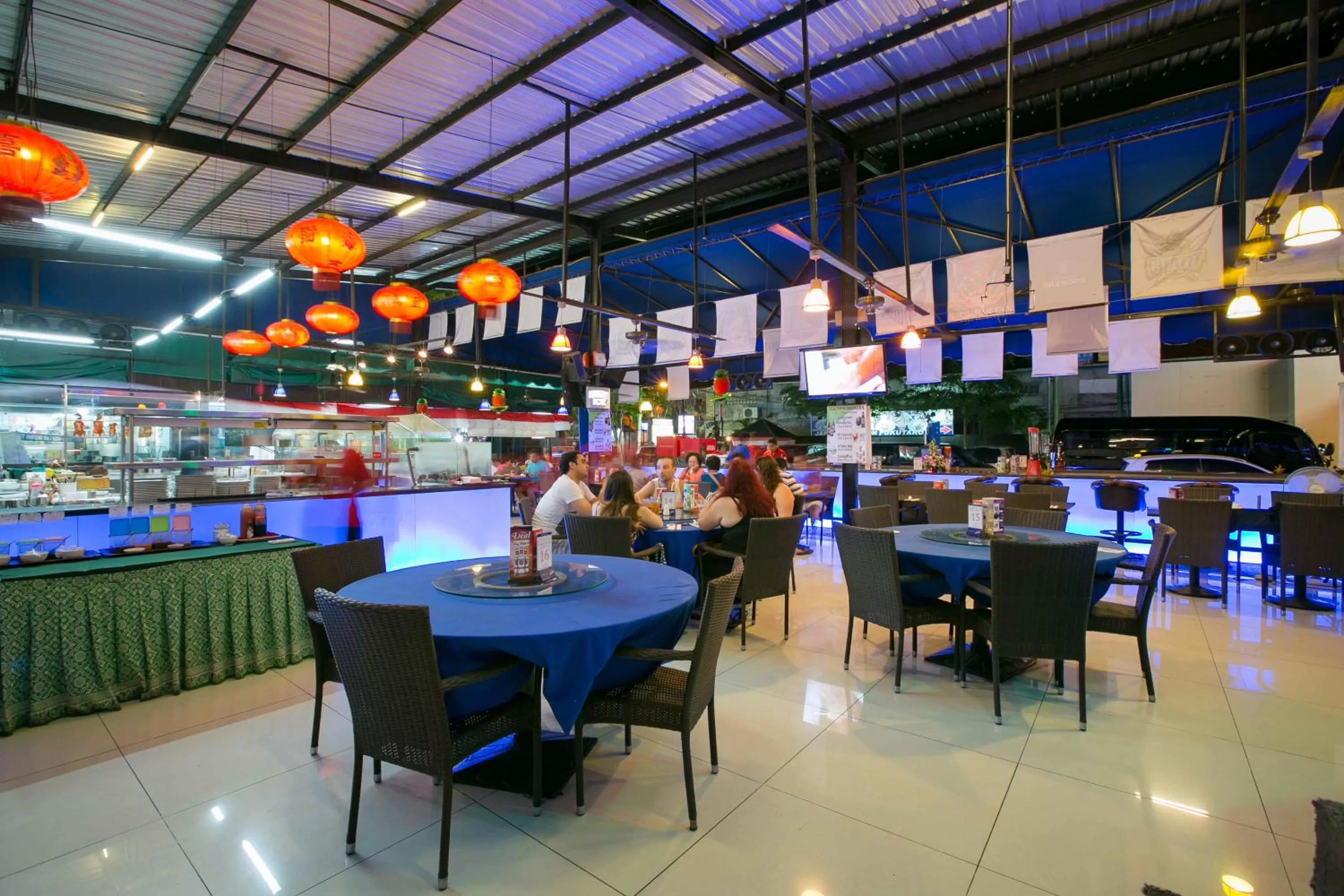 Restaurant/places to eat in Legian Paradiso Hotel