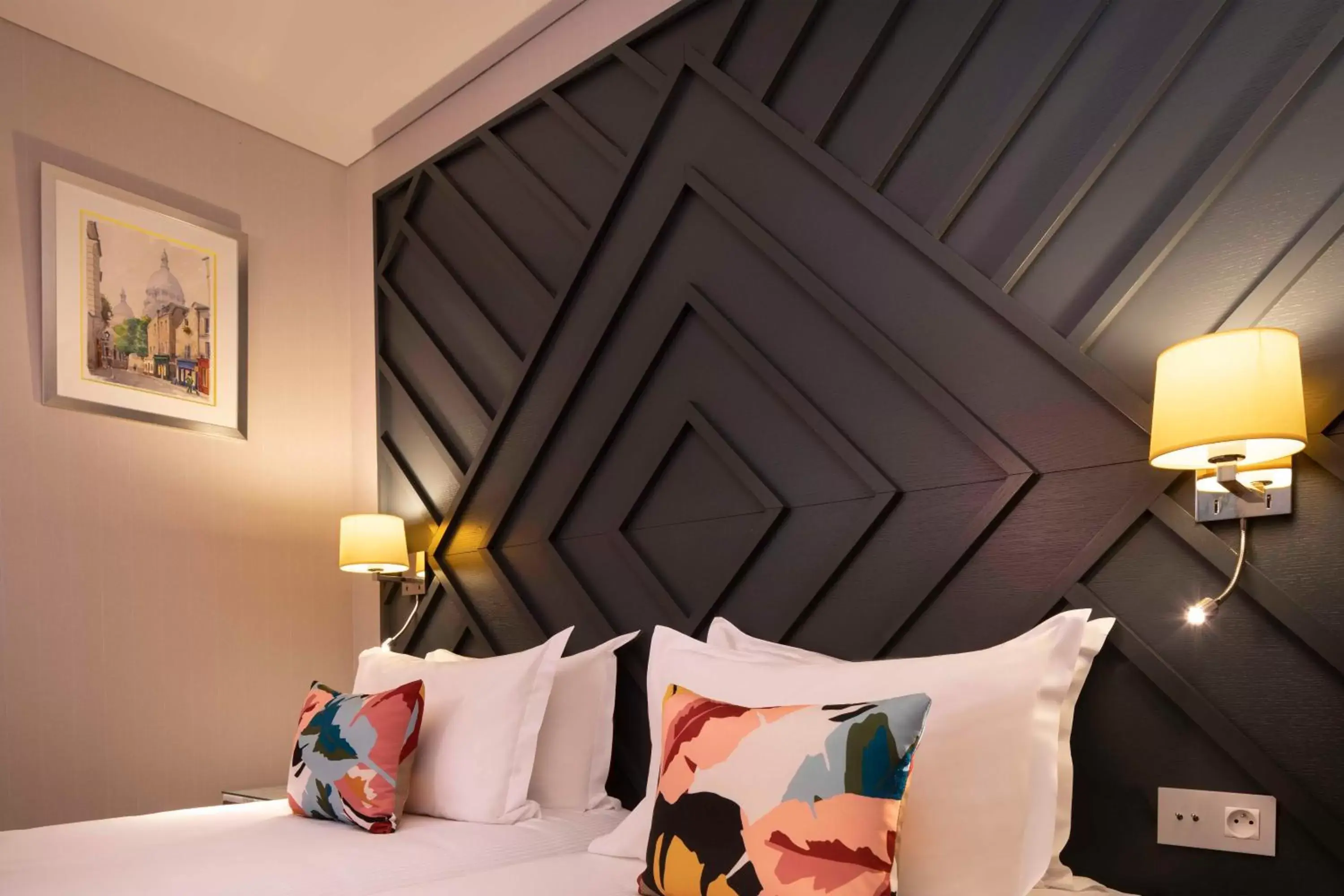 Twin Room in Hôtel des Arts Montmartre Twin Room in Hôtel des Arts Montmartre