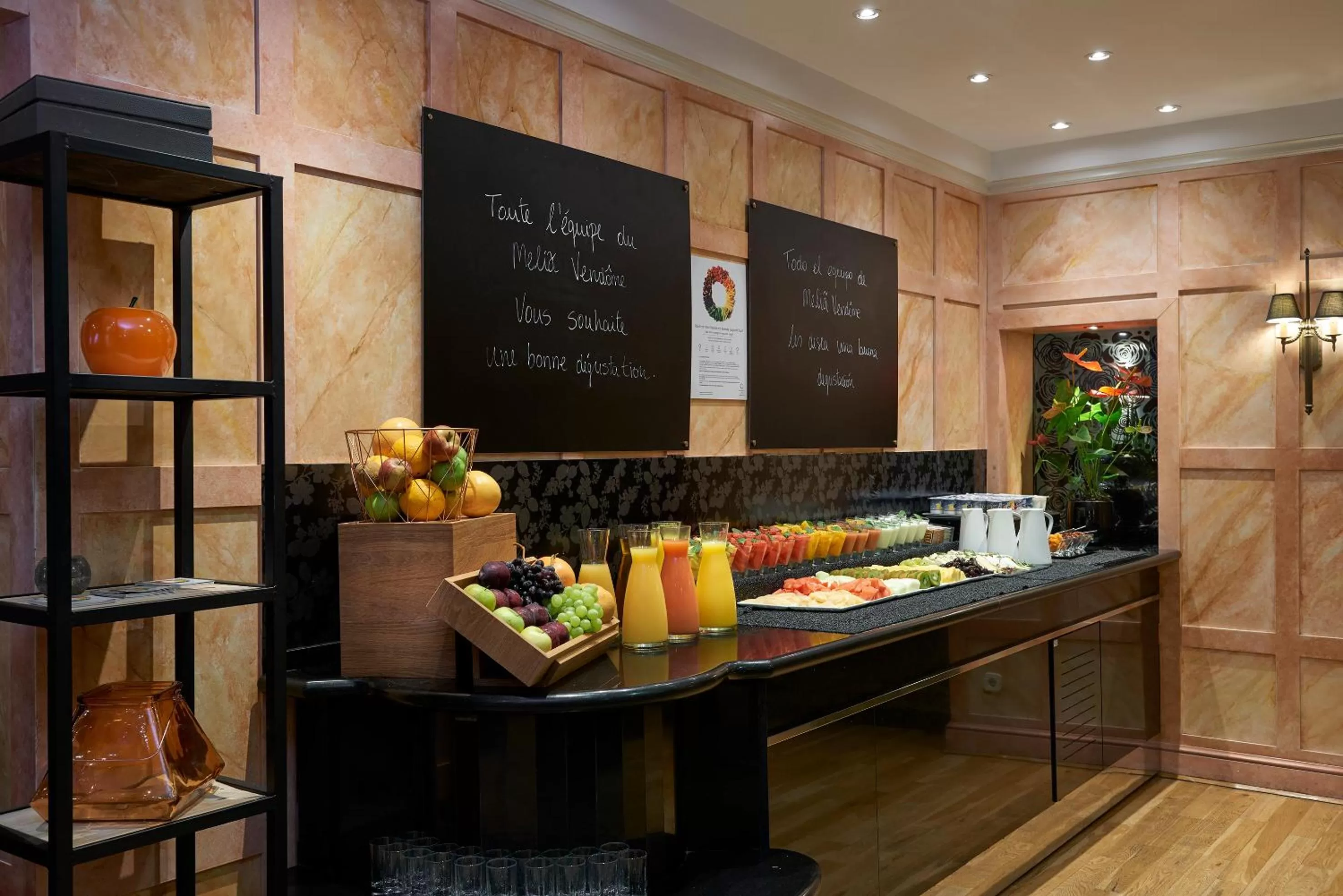 Buffet breakfast in Meliá Paris Vendôme