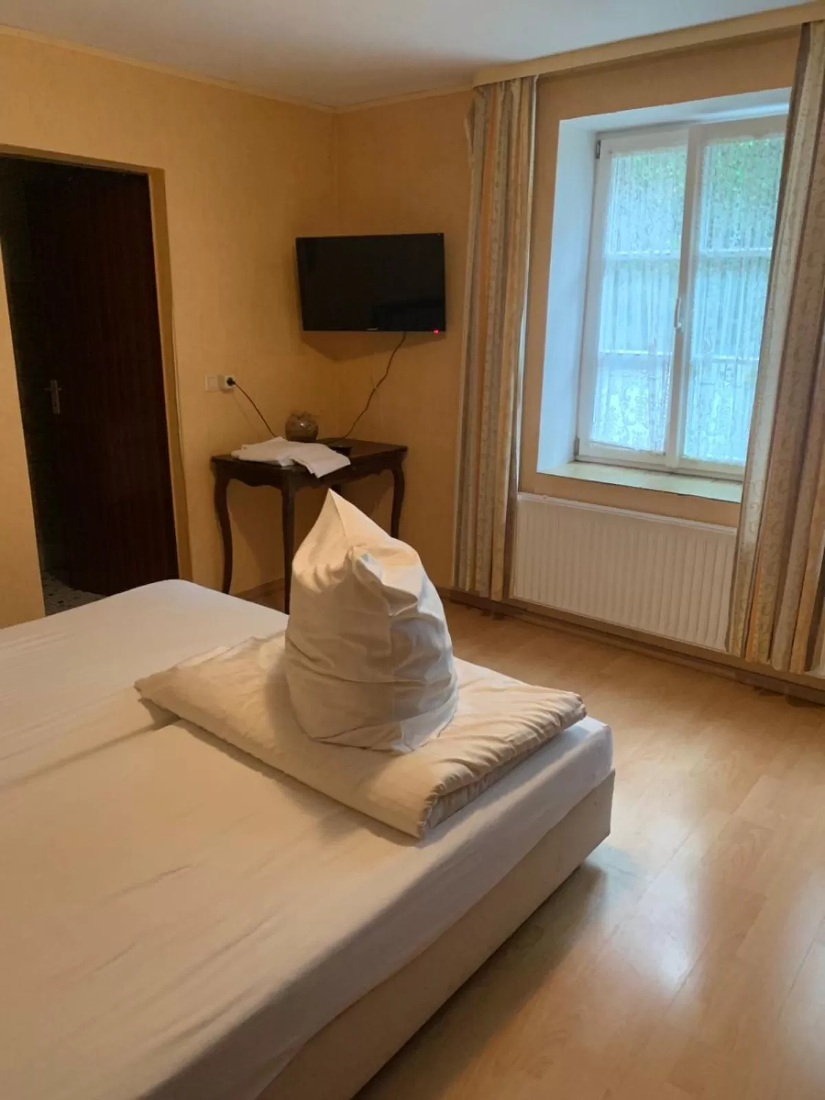 Photo of the whole room in Hotel Restaurant El Greco bei der Taffingsmühle