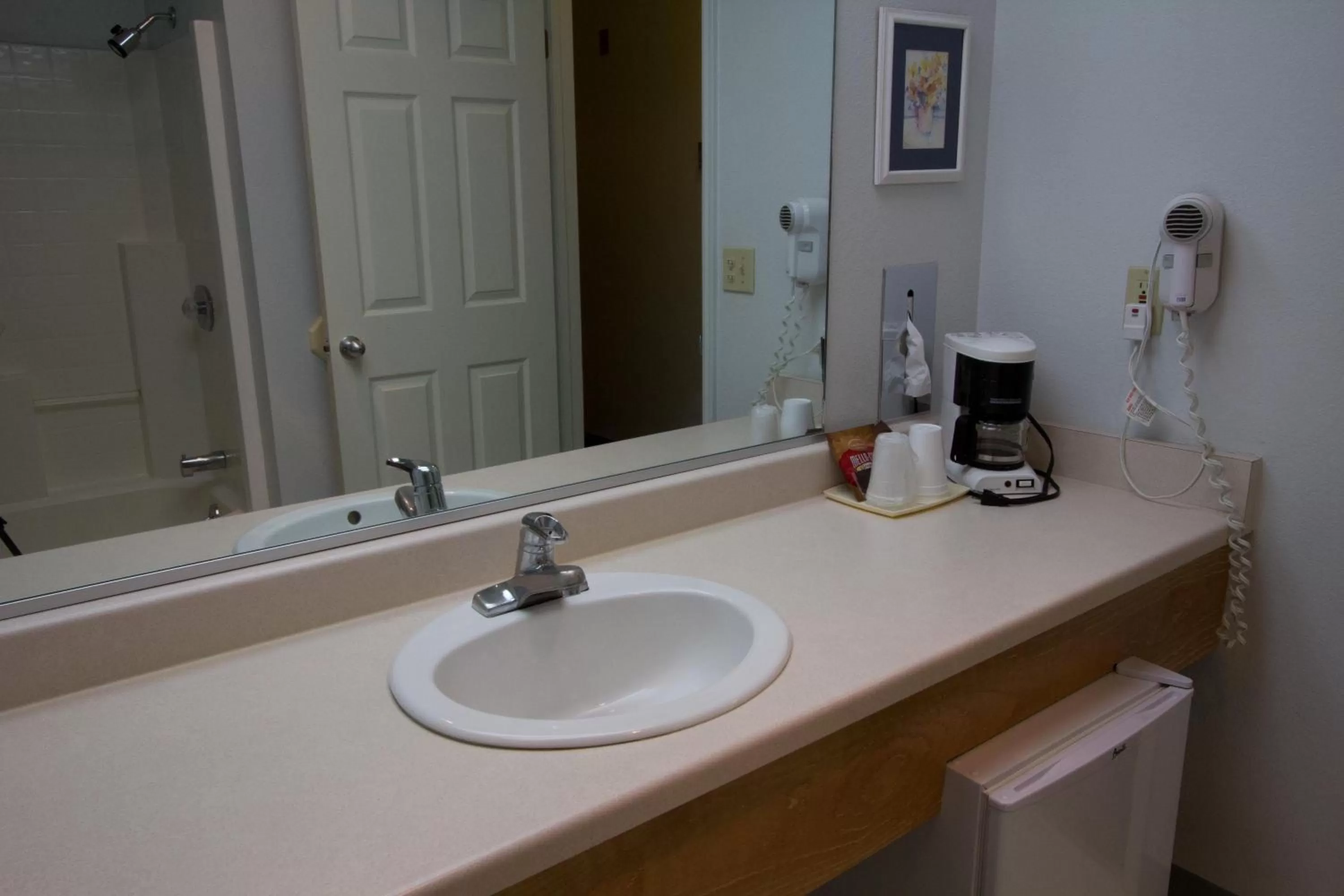 Bathroom in Jailhouse Motel and Casino