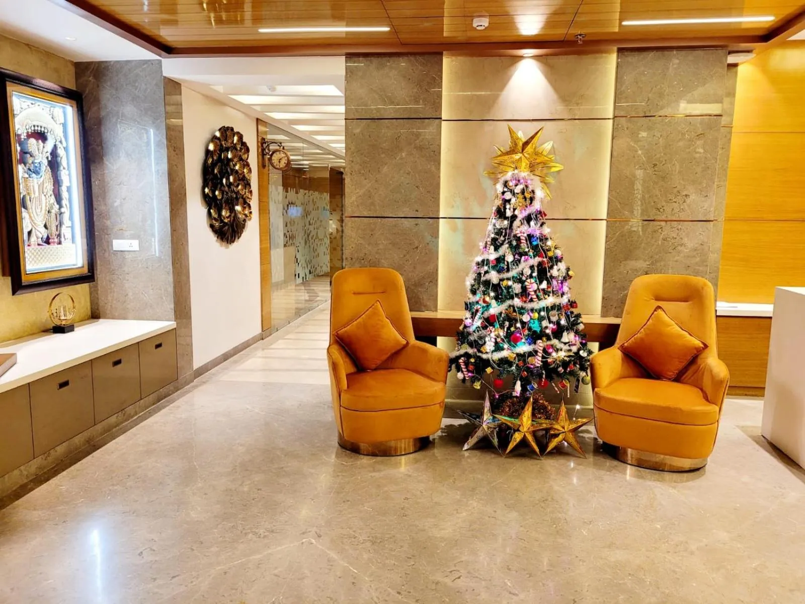 Lounge or bar in Best Western Vrindavan