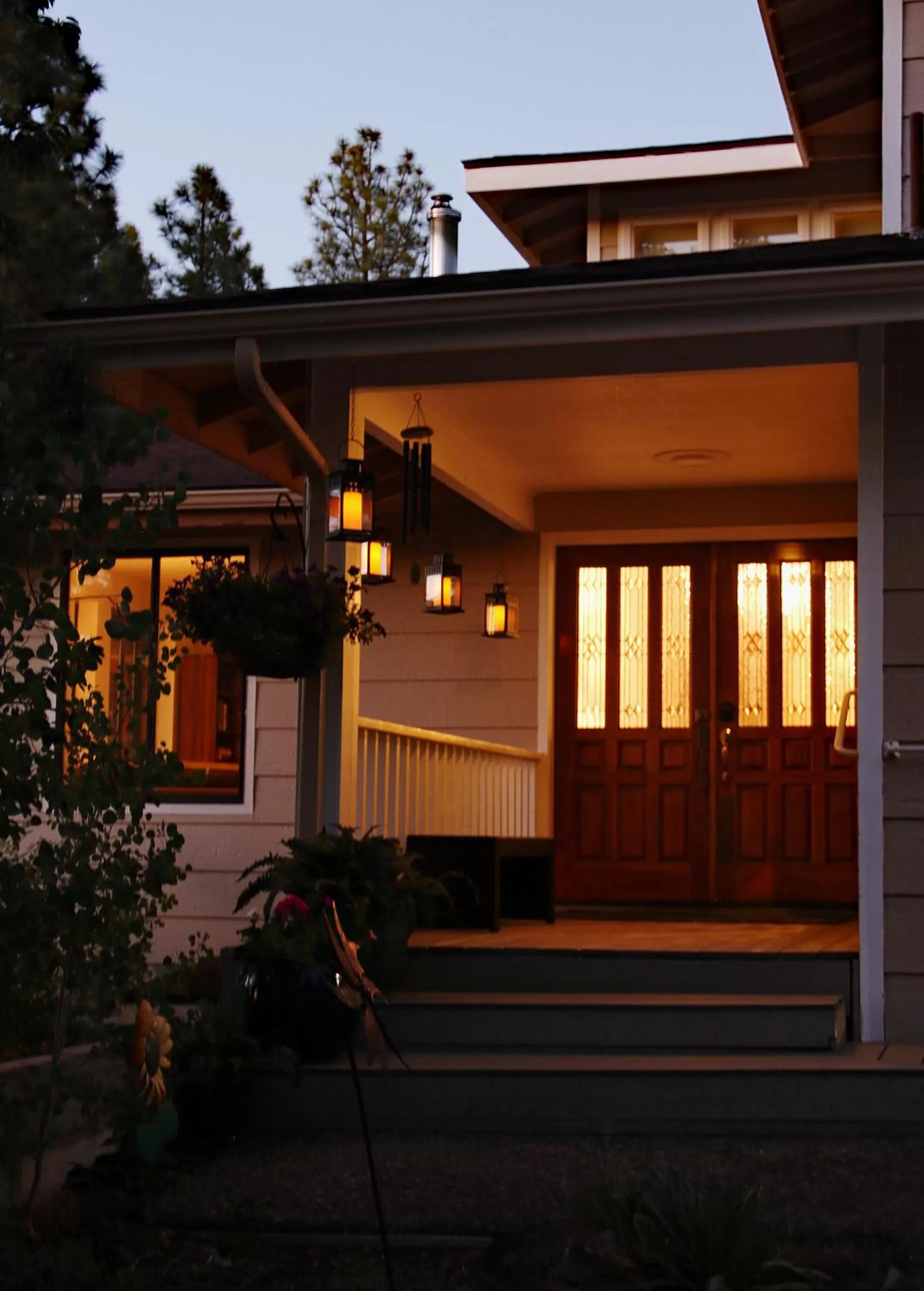 Facade/entrance in Sheridan House Inn- Adult Only Accommodation