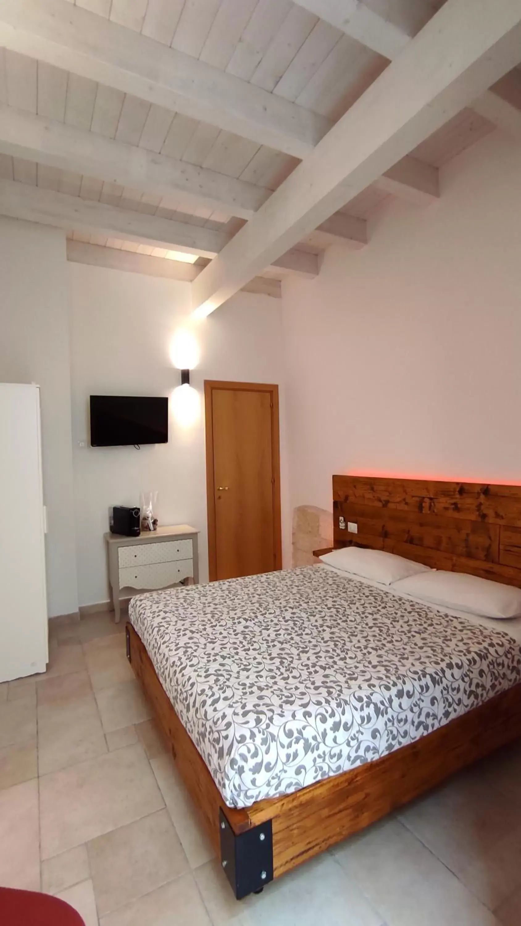 Double Room in ''B&B Santa Rita Corato fitta camere'' Double Room in ''B&B Santa Rita Corato fitta camere''