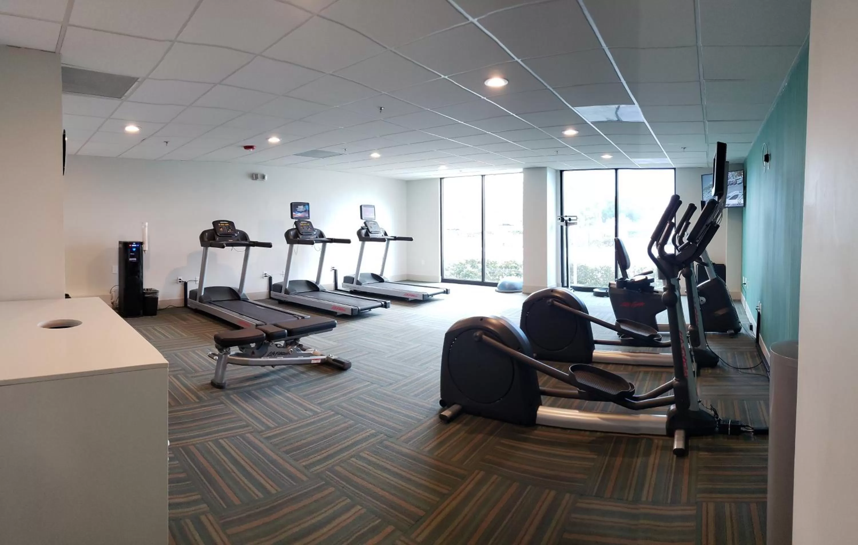 Fitness centre/facilities in Holiday Inn Express & Suites Miami - Hialeah by IHG