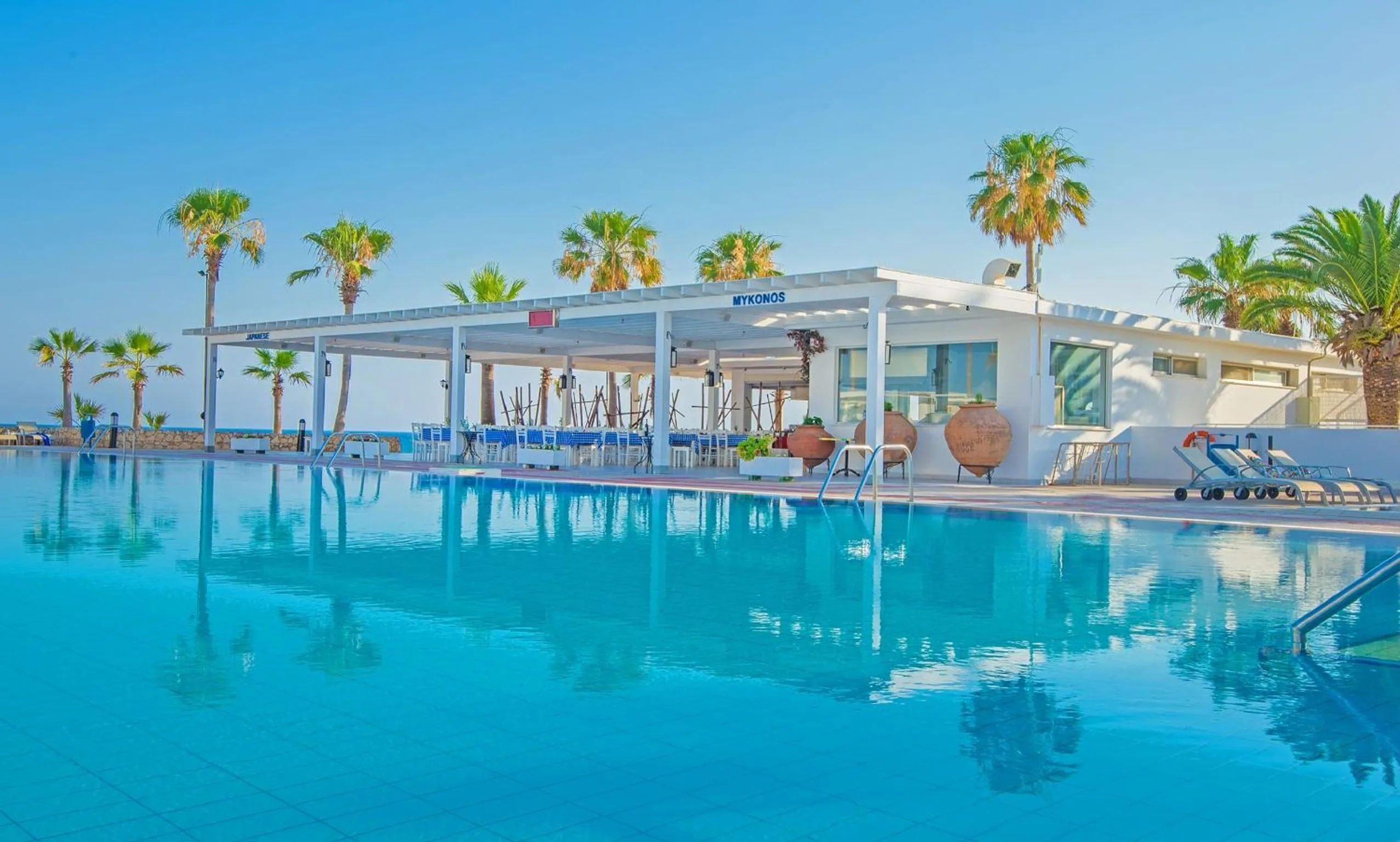 Swimming pool in Dome Beach Marina Hotel & Resort