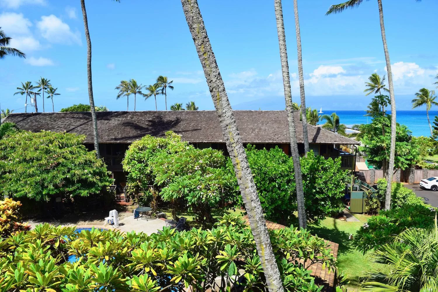 Patio in Napili Village Hotel
