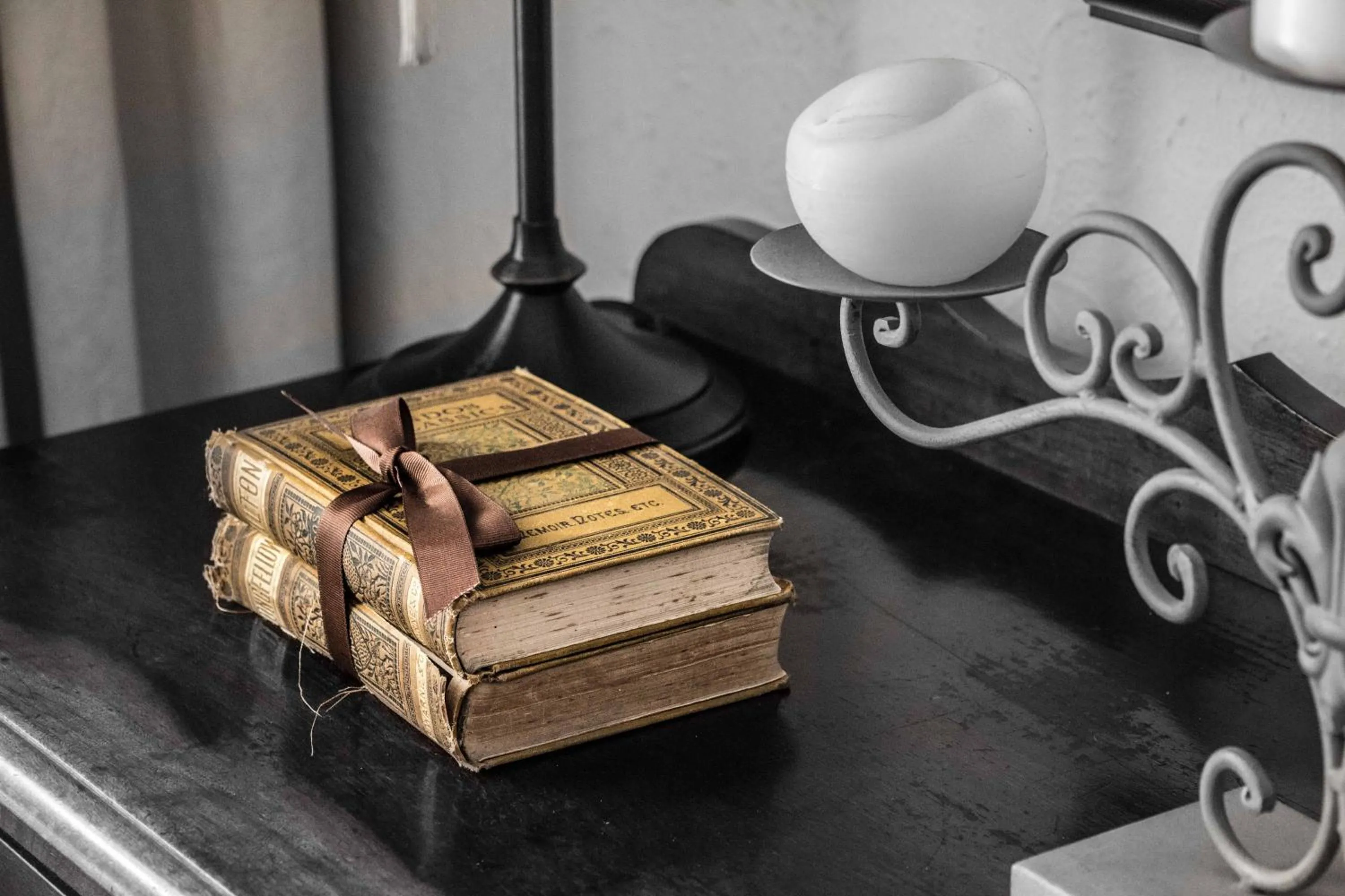 Decorative detail in Wild Olive Guest House & Villa