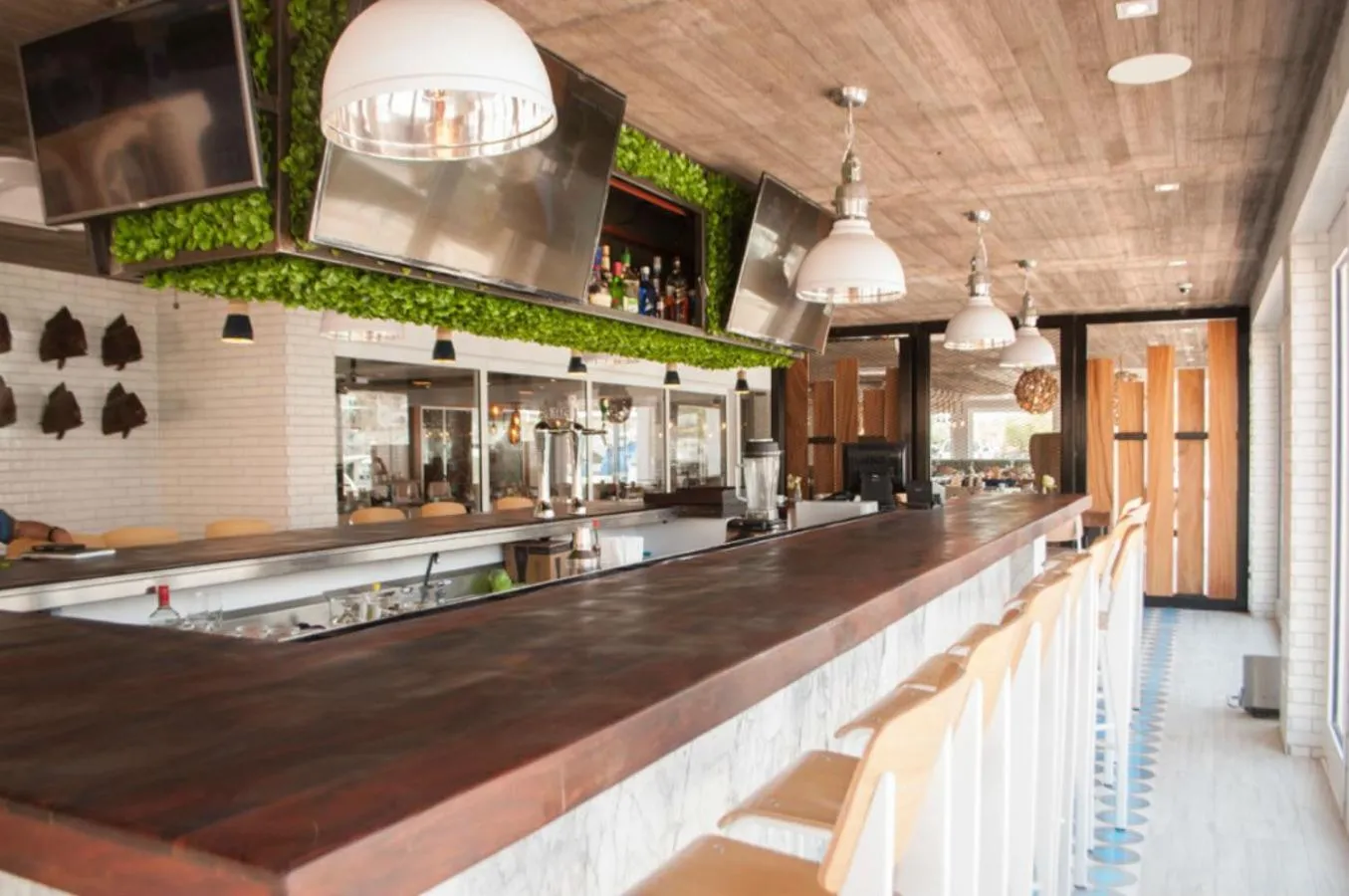 Lounge or bar in Marinaterra Hotel & Spa