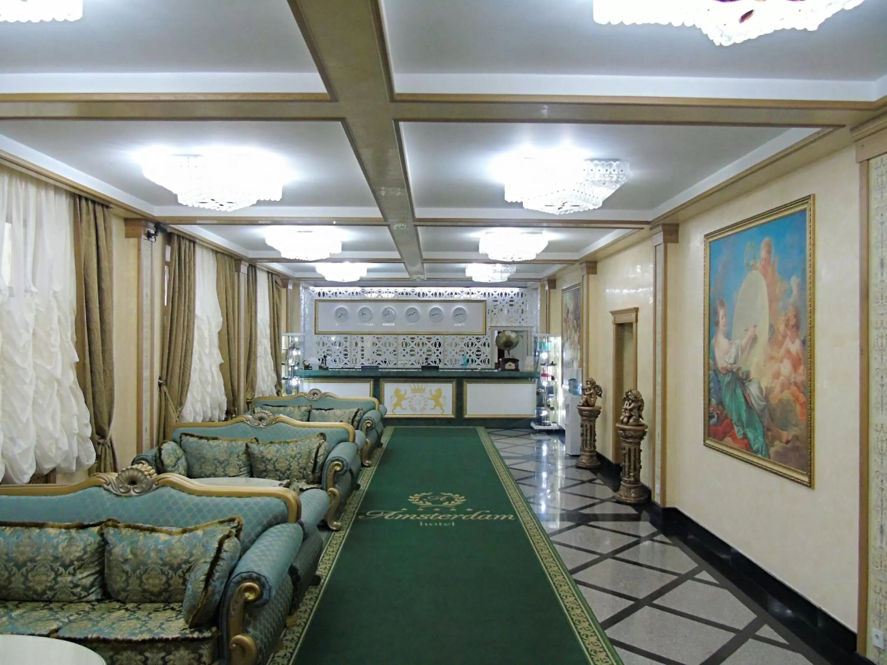 Lobby or reception in Amsterdam Hotel Aktobe