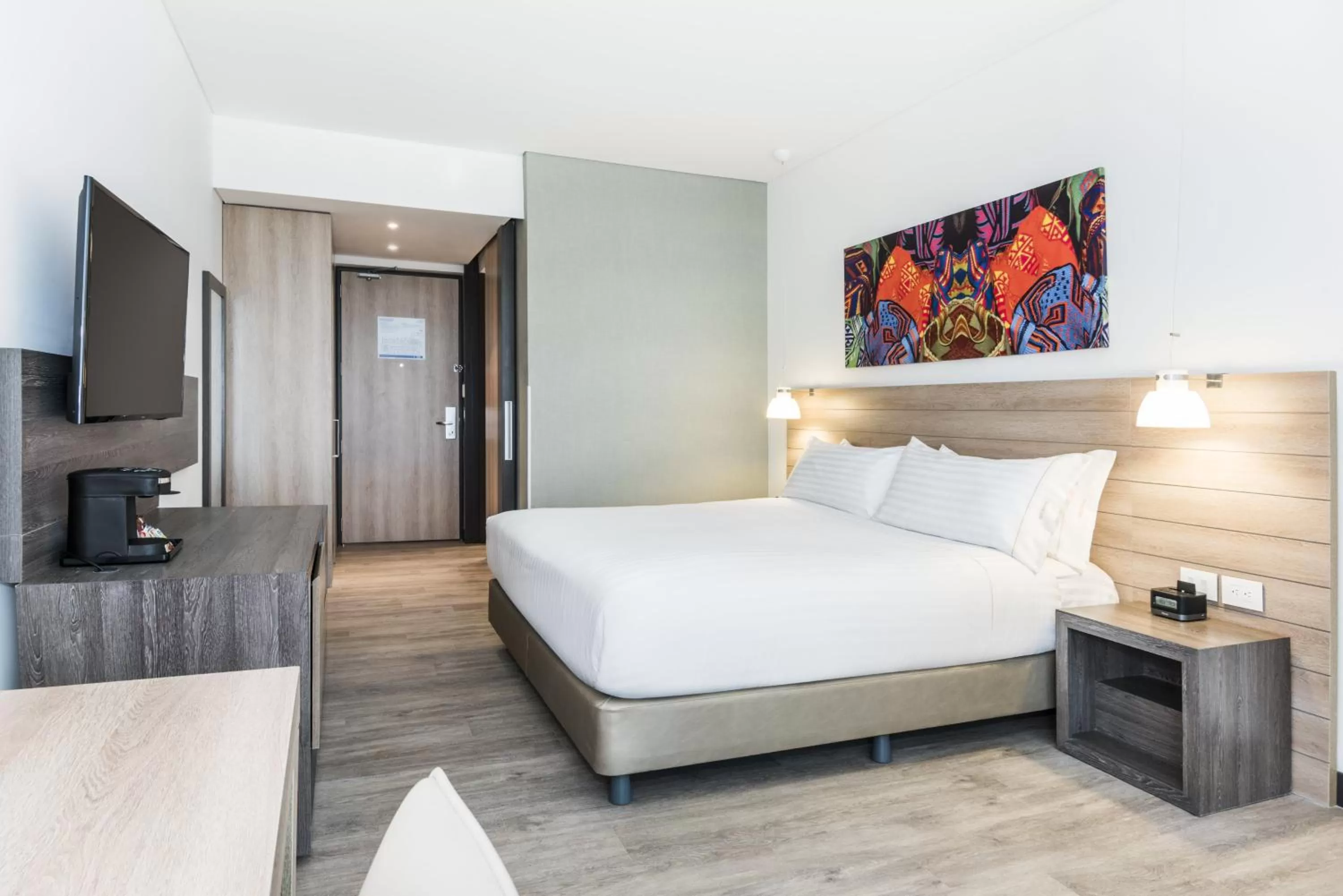 Photo of the whole room, Bed in Holiday Inn Express - Barranquilla Buenavista by IHG