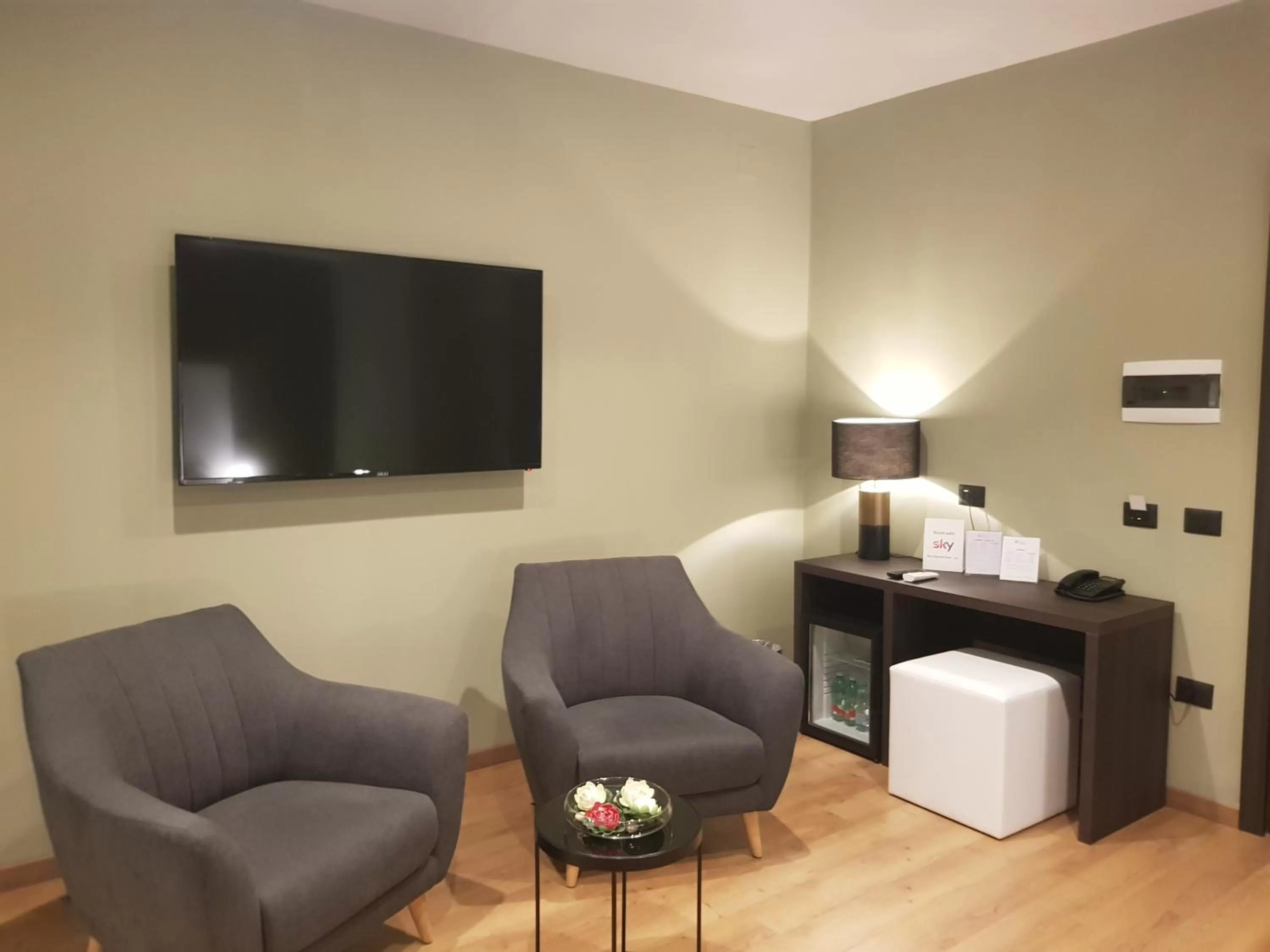 Seating area in Hotel Europa Art Caserta