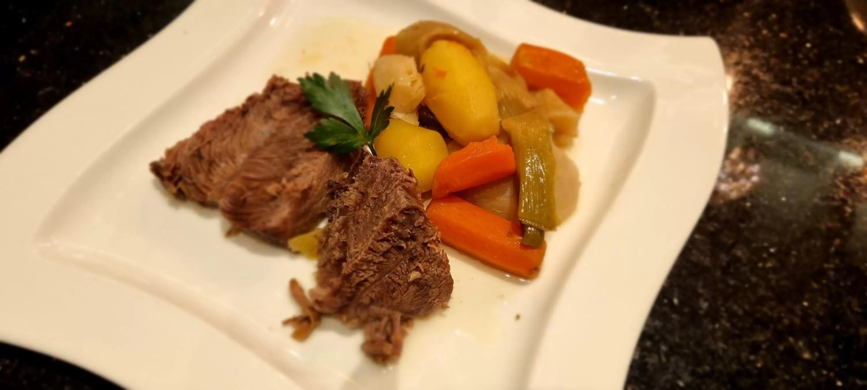 Food in Au Nid des Champs, Agréable chambre d'hôtes avec jacuzzi sur demande, proche de Chartres