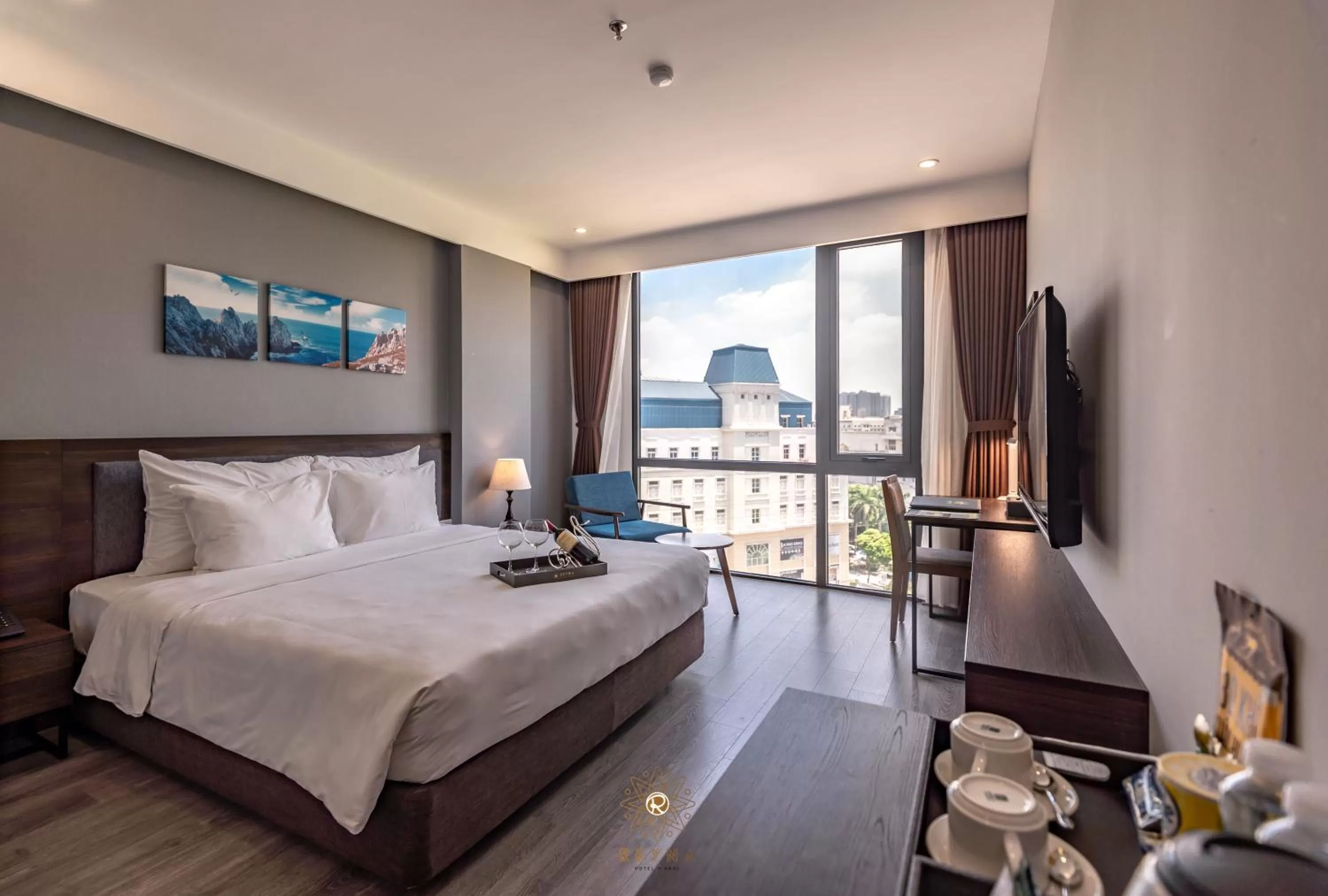 Nearby landmark, Bed in Reyna Hotel Hanoi & Spa