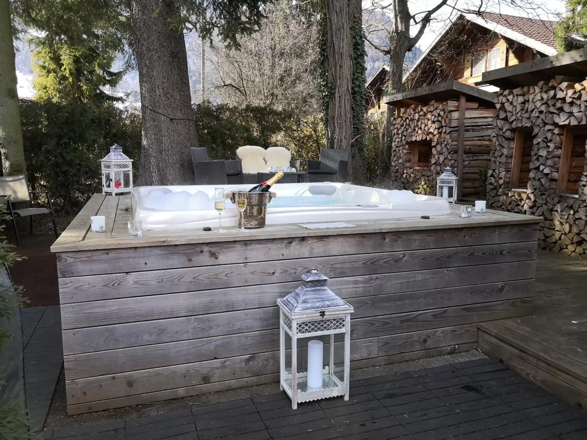 Hot Spring Bath in Alpenrose Hotel and Gardens