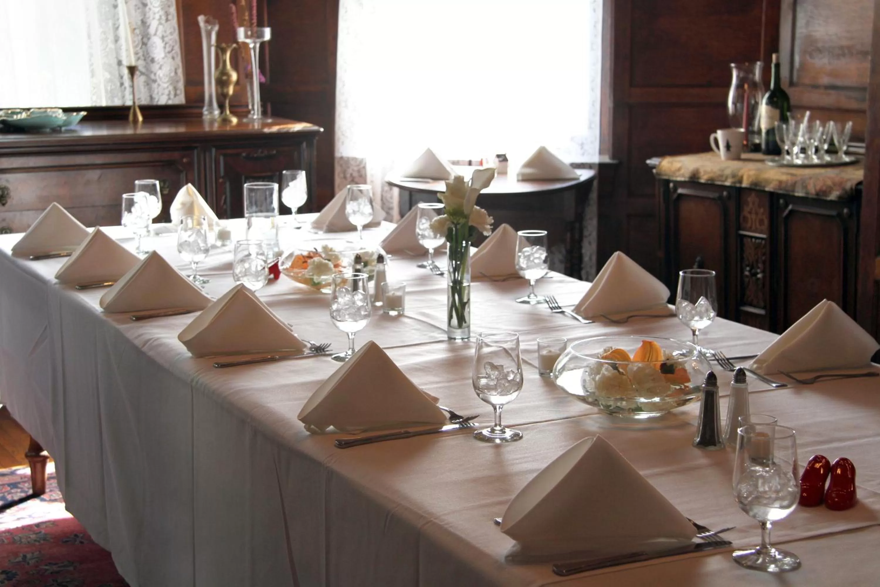 Banquet/Function facilities in Lehmann House Bed & Breakfast