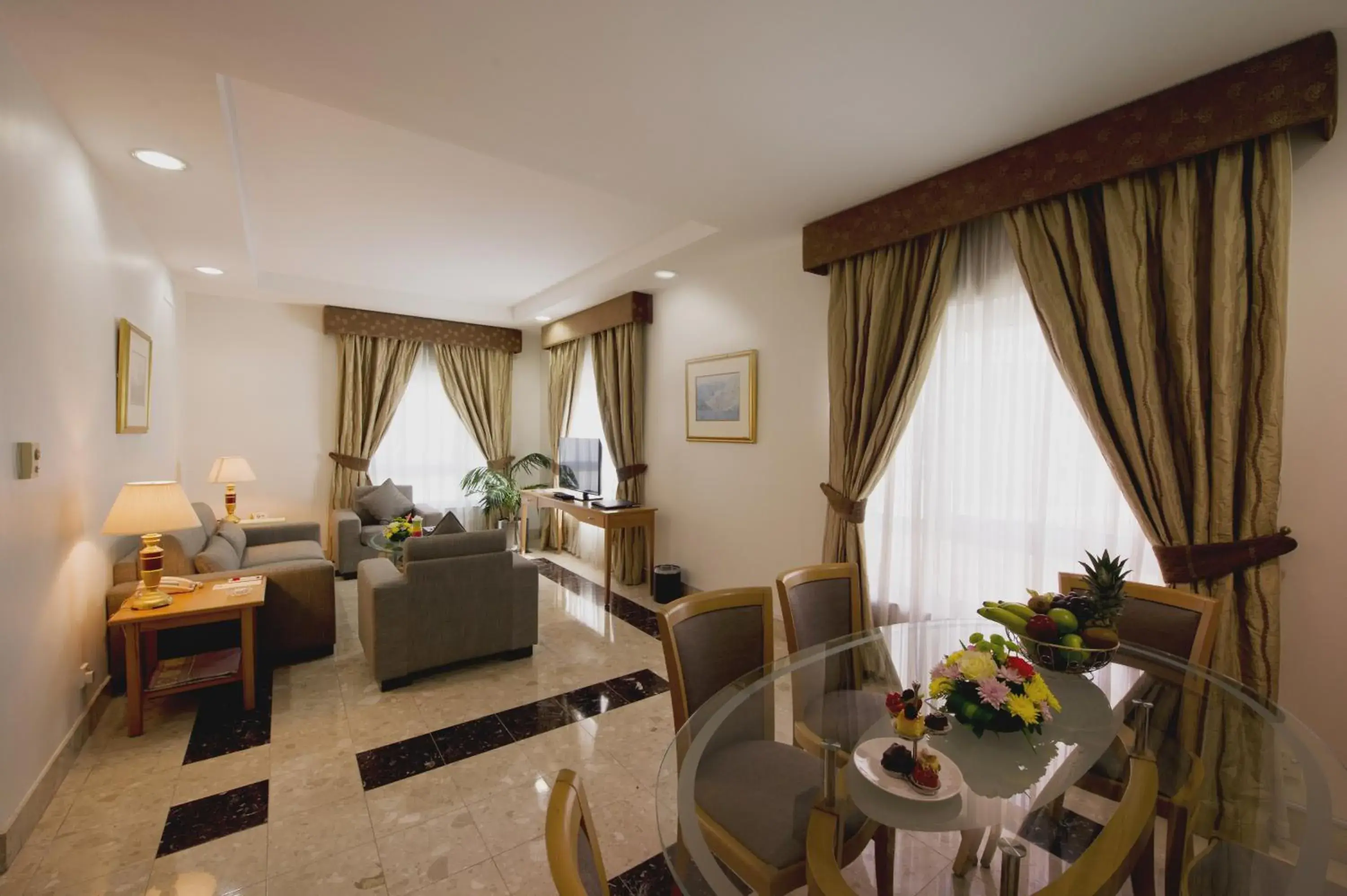 Two-Bedroom Apartment in Al Bustan Centre & Residence Two-Bedroom Apartment in Al Bustan Centre & Residence