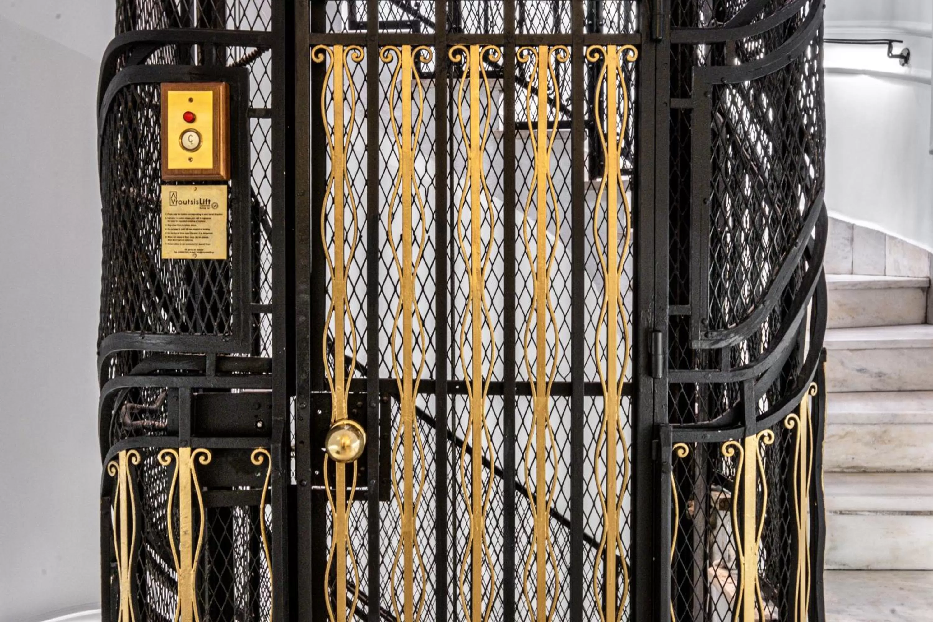 elevator in Belle Epoque Suites