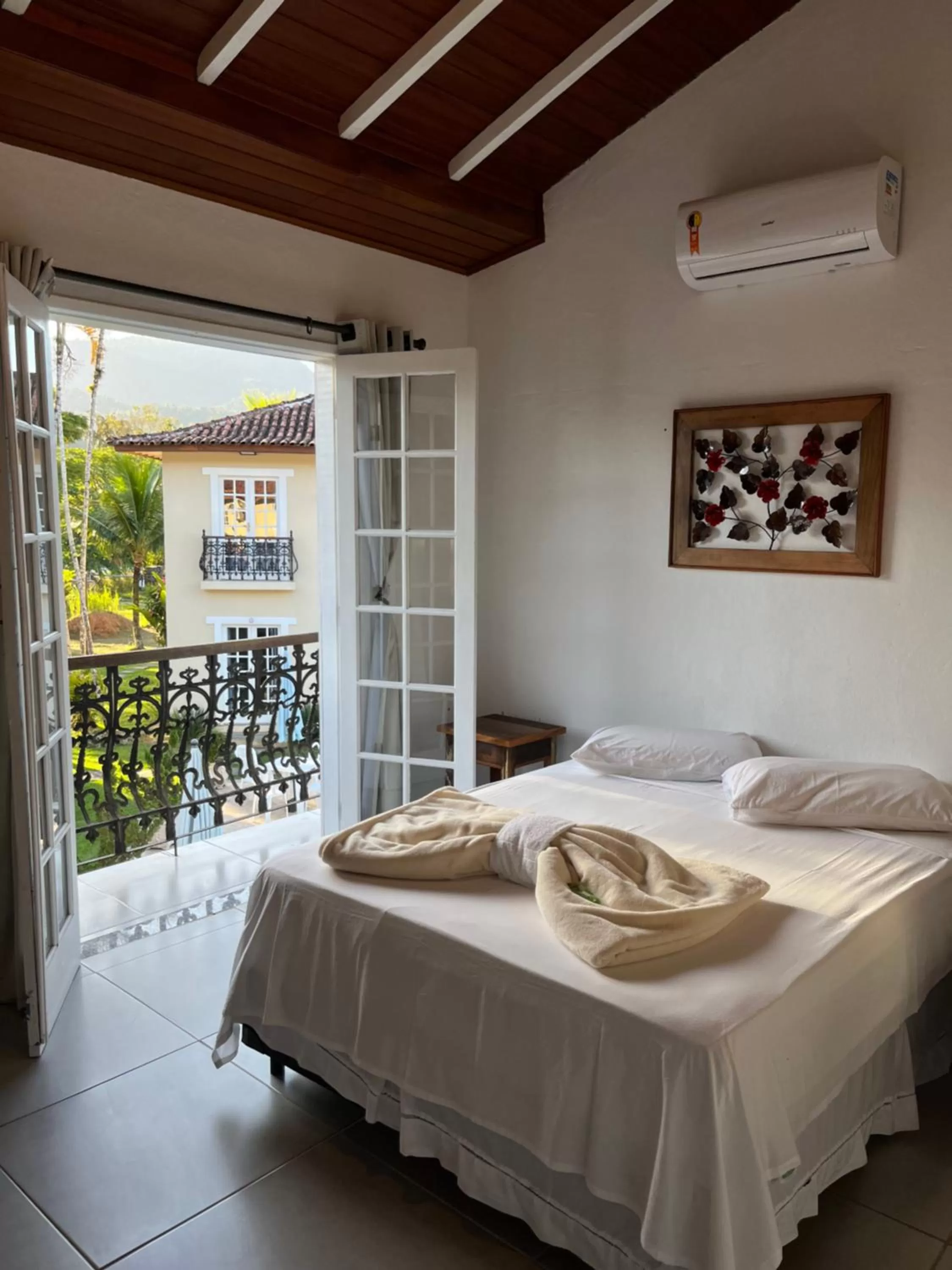 Balcony/Terrace, Bed in Pousada Portal de Paraty