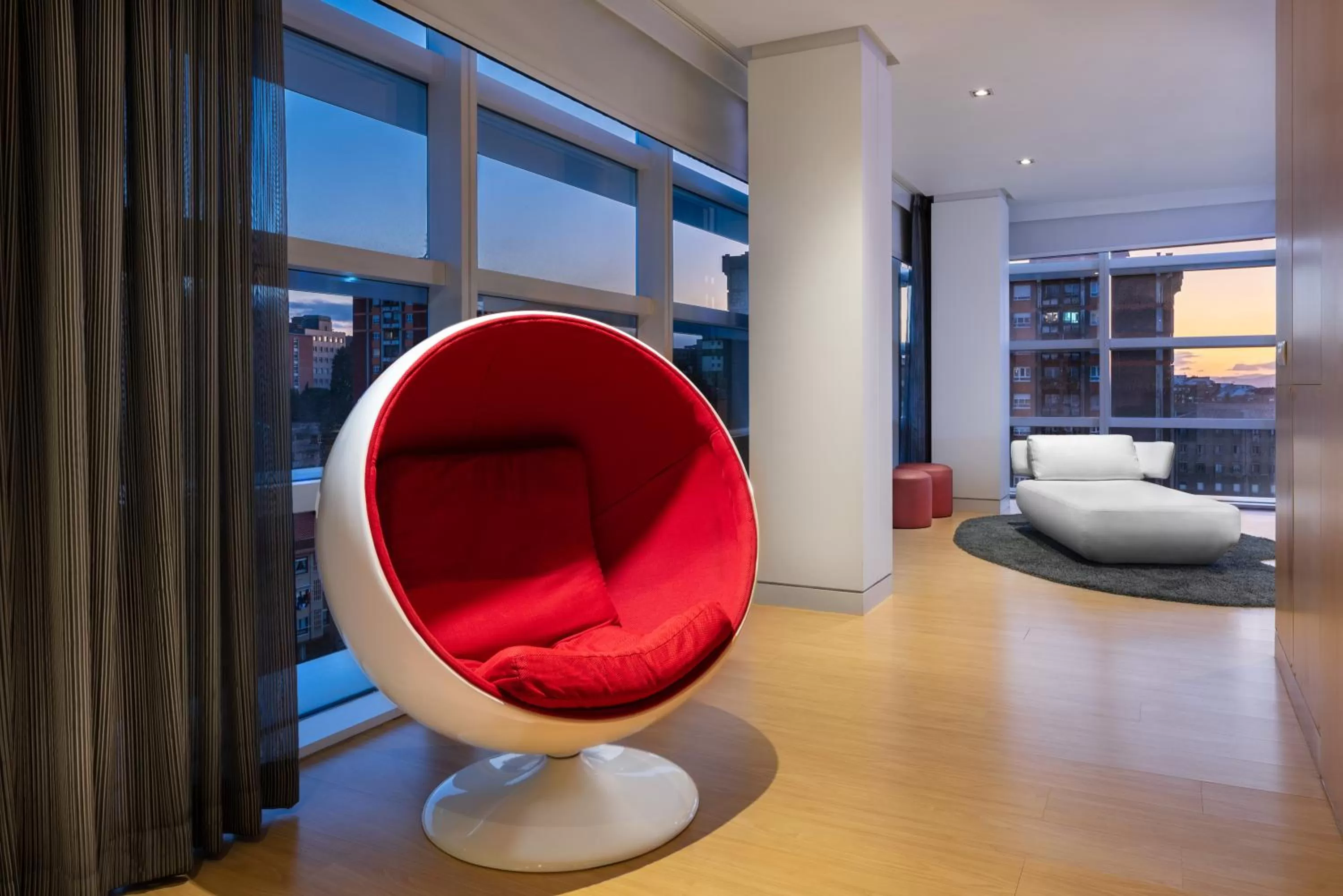 Living room in Eurostars Palacio de Cristal