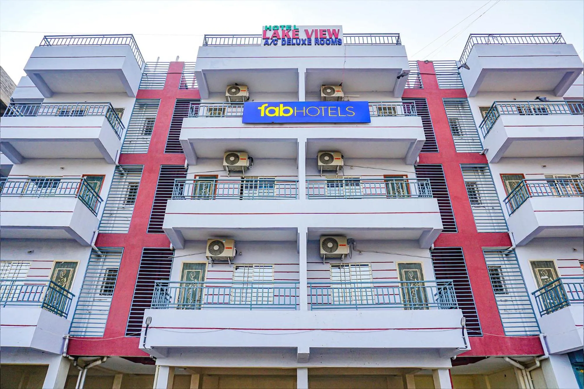 Facade/entrance in FabHotel Lake View - Chinmaya Vitthal Mandir