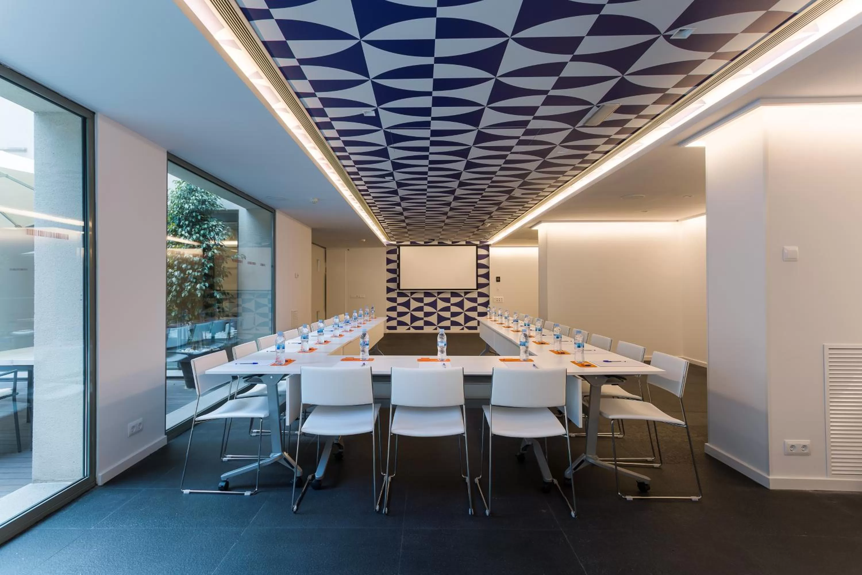 Meeting/conference room in Room Mate Carla, Barcelona