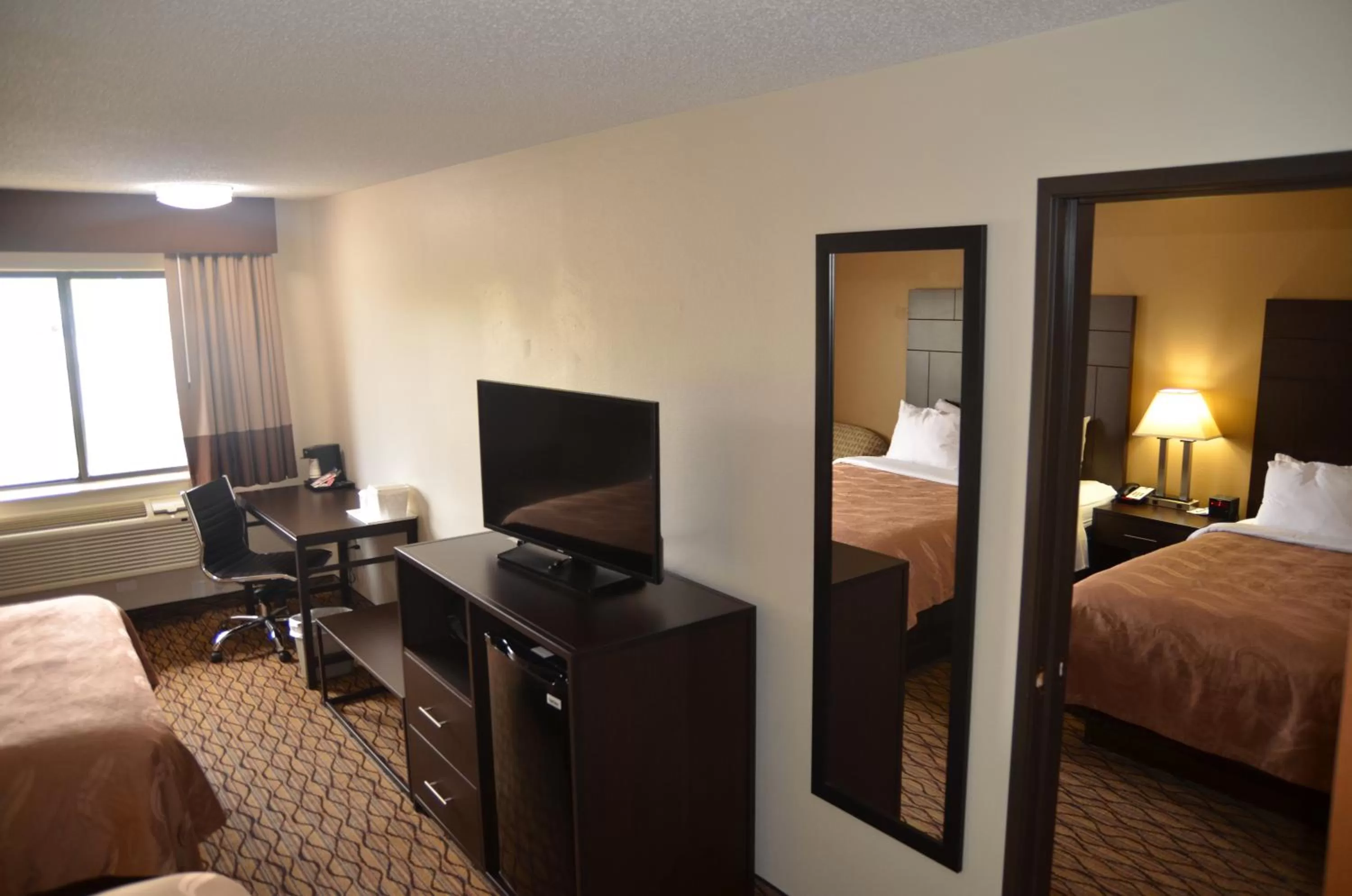 Bedroom, Bed in Quality Inn New London