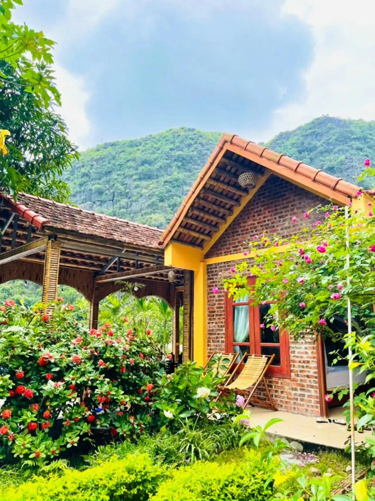 Triple Room with Mountain View in Tam Coc Luxury Homestay Triple Room with Mountain View in Tam Coc Luxury Homestay