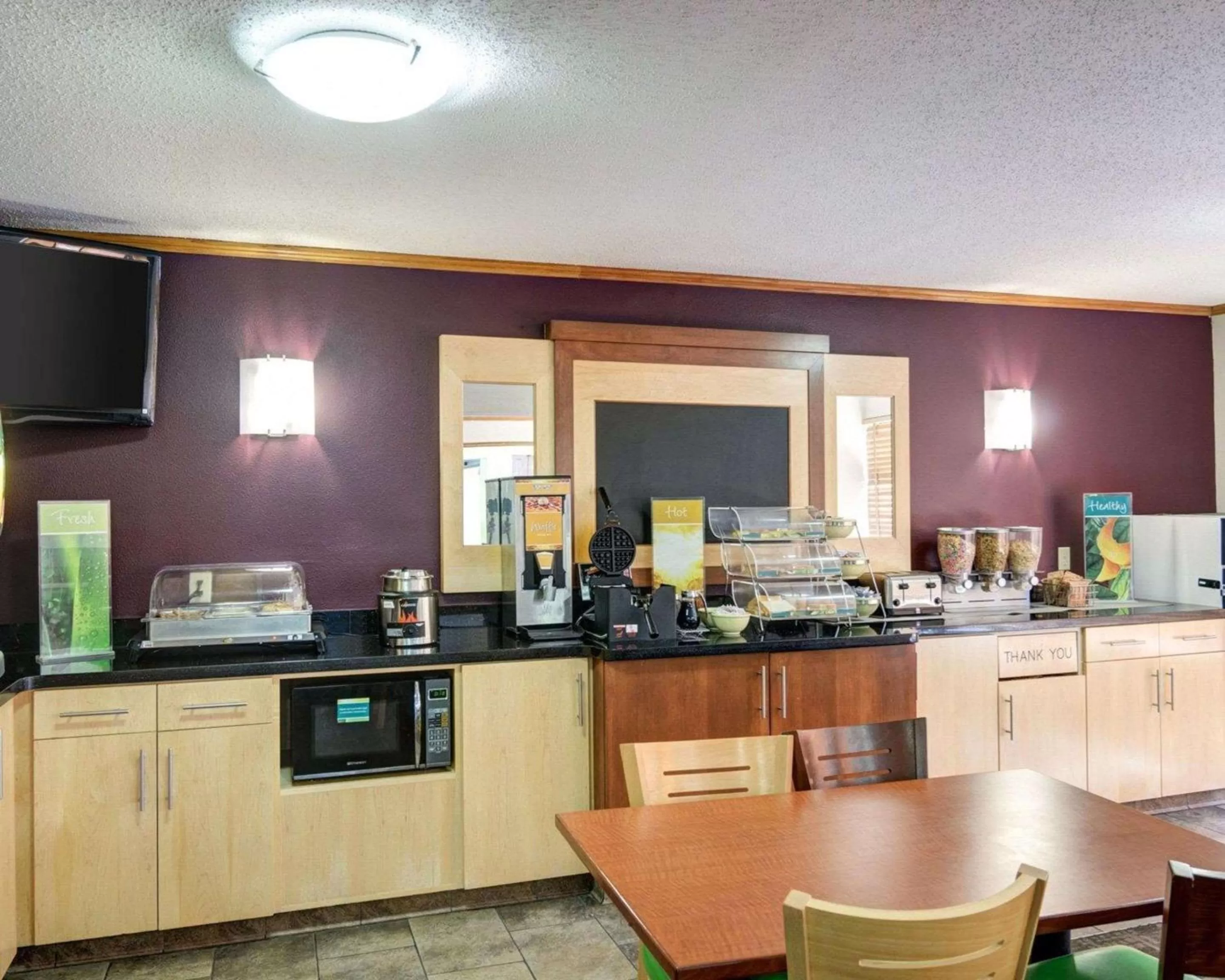 Restaurant/places to eat in Quality Inn Fort Smith I-540