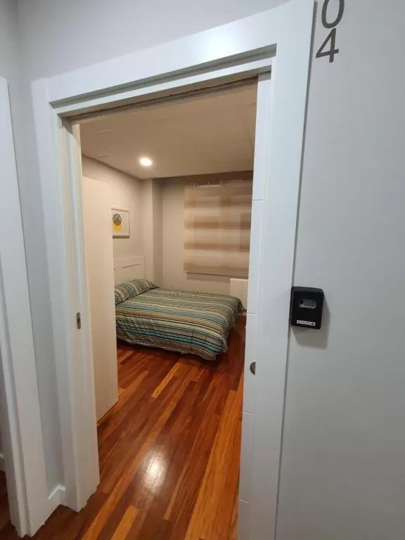 Bed in Guggenheim Riverview 5 Bedrooms