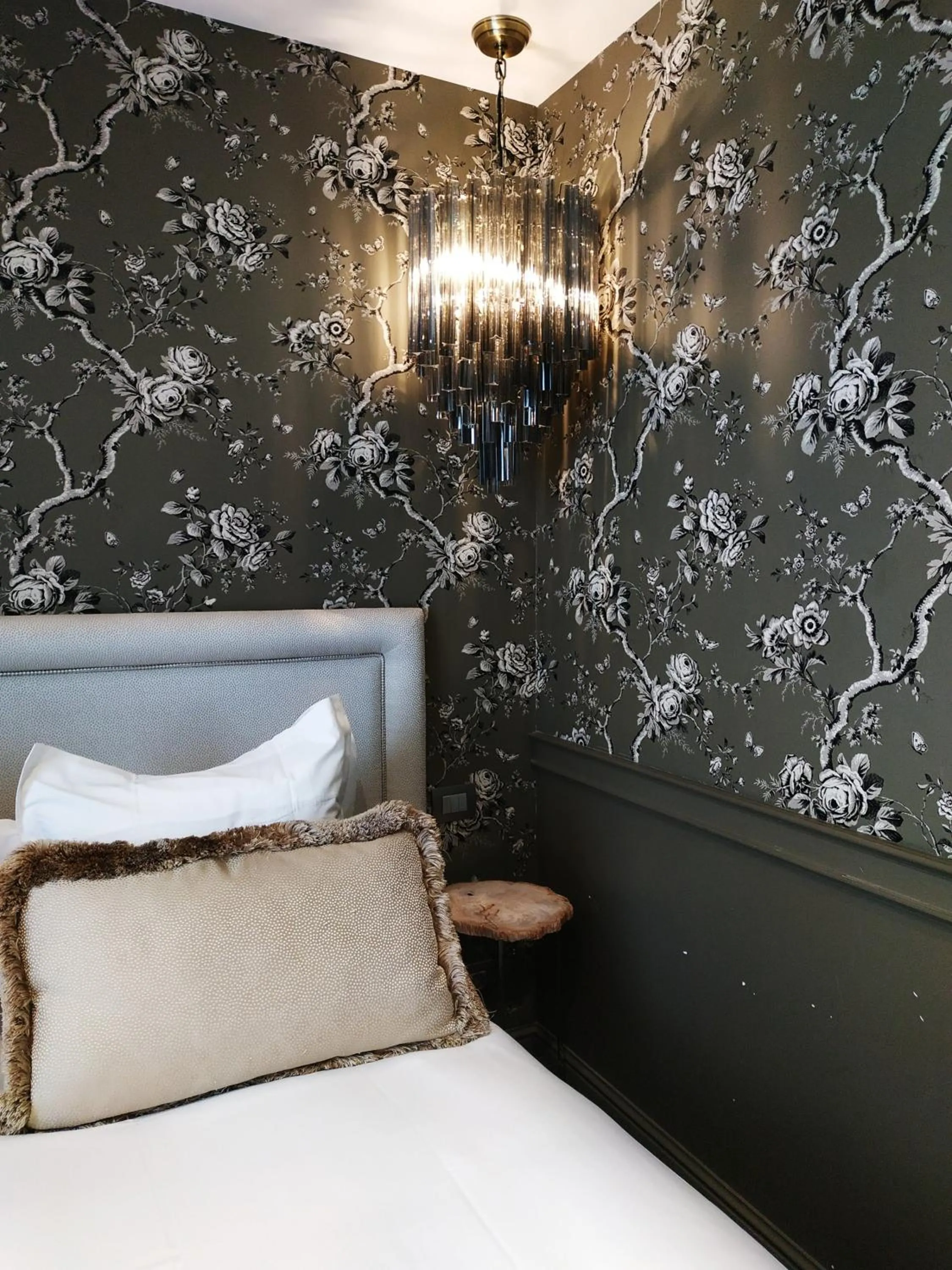 Bed in Hôtel George Washington