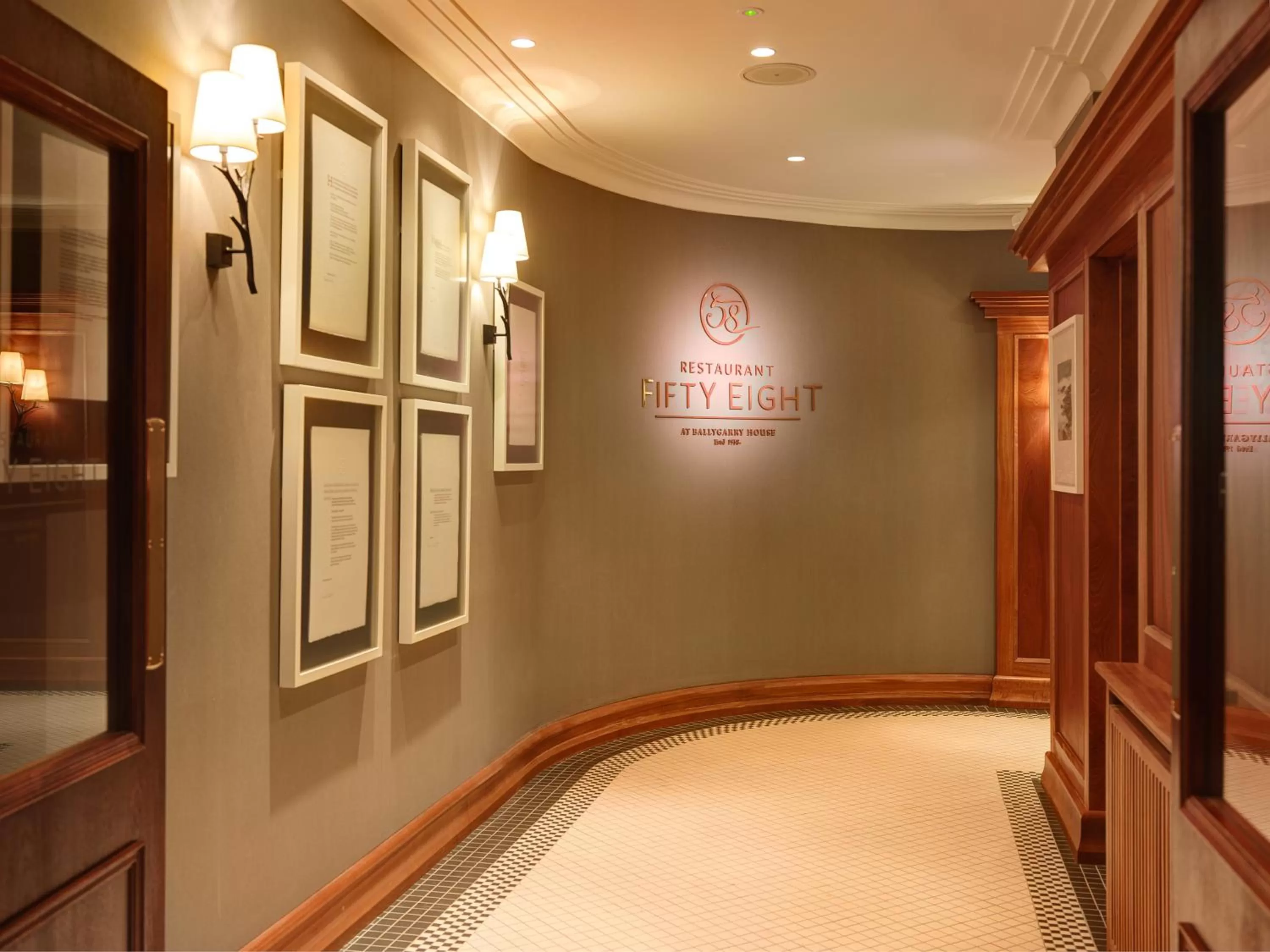 Restaurant/places to eat in Ballygarry Estate Hotel & Spa