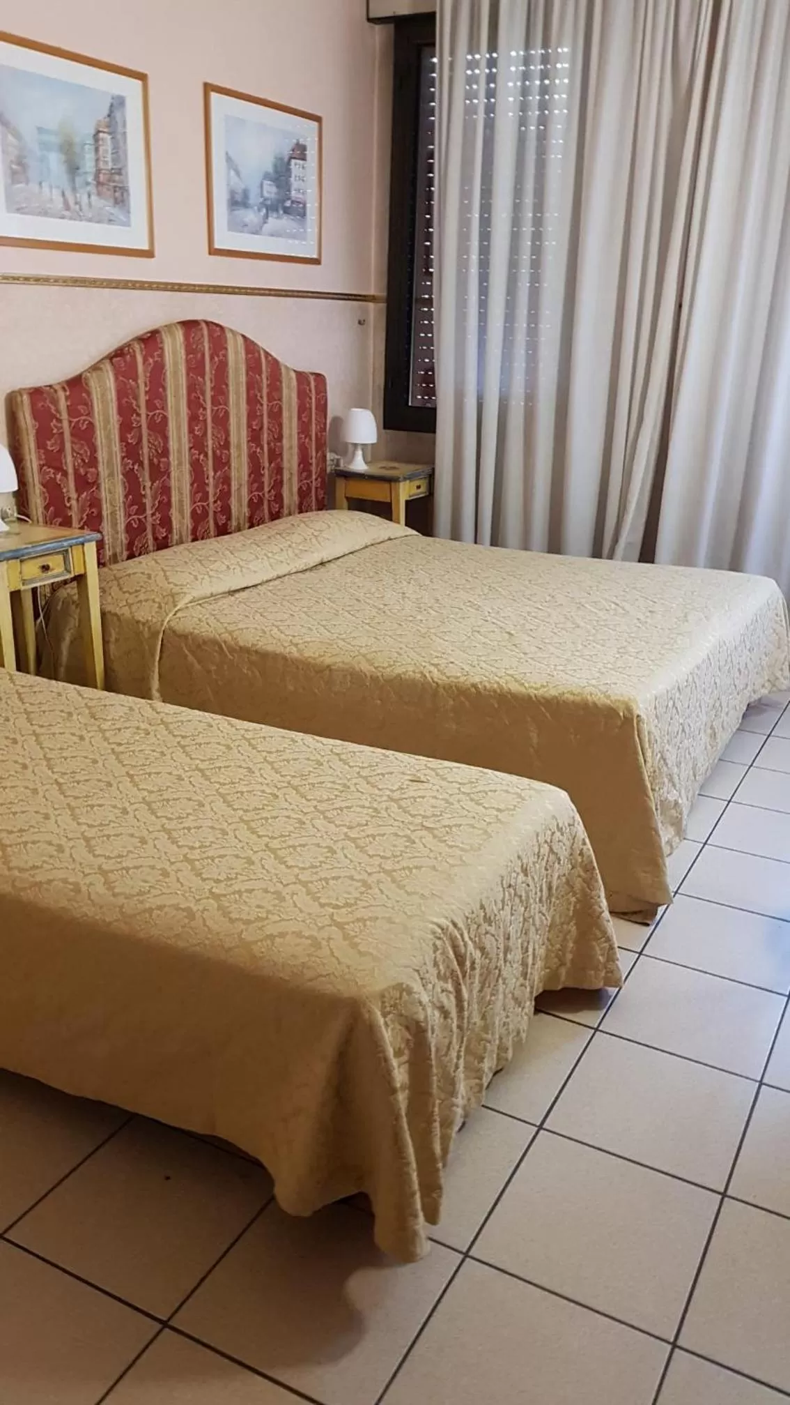 Bedroom in Hotel Ariston