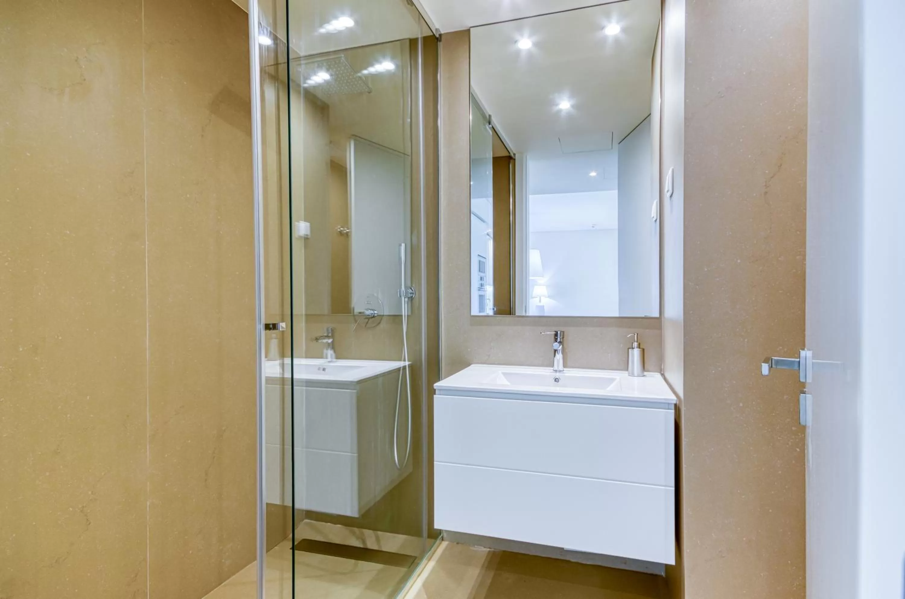 Bathroom in Praia do Sal Resort and SPA