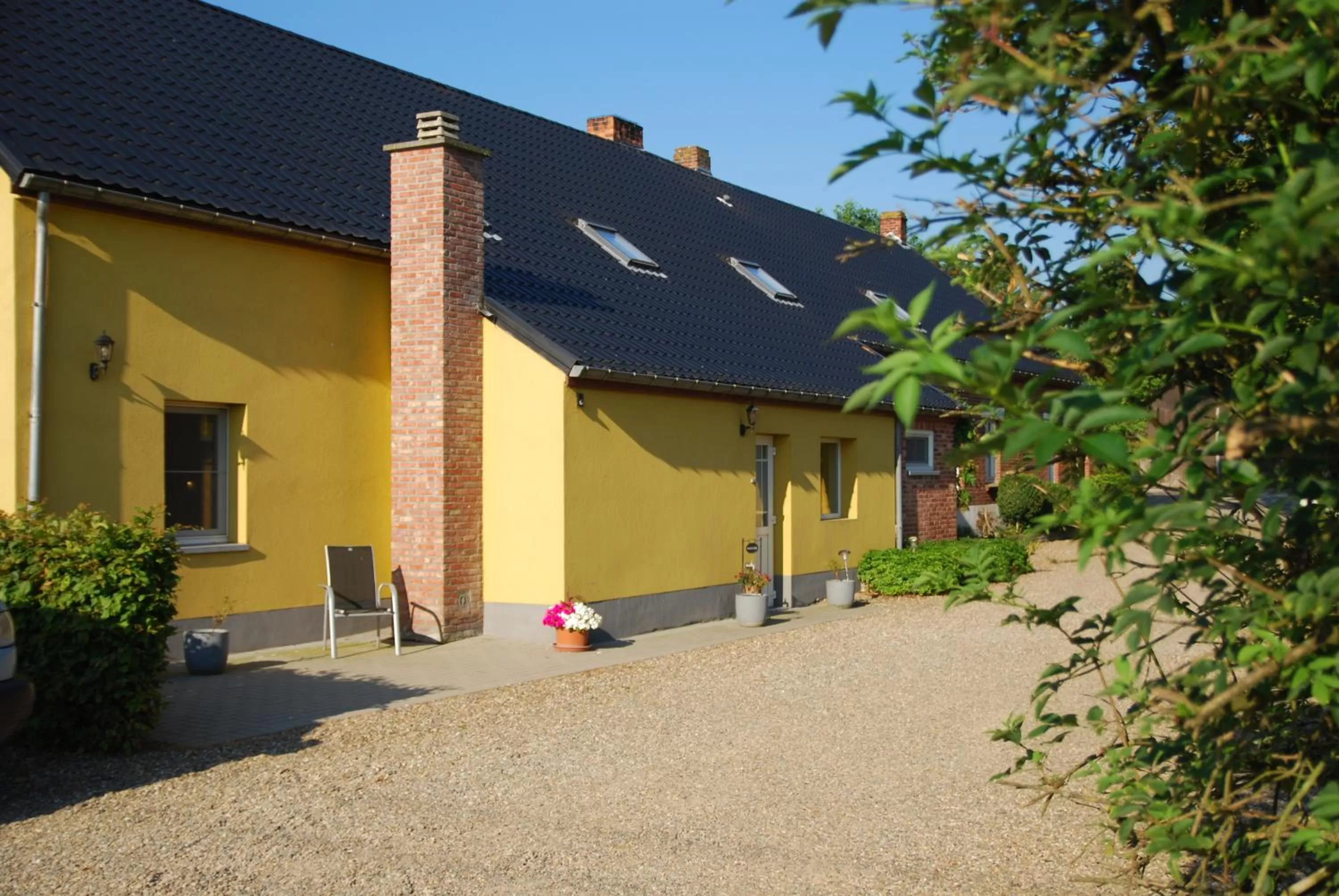 Property Building in B&B Het Uilennest