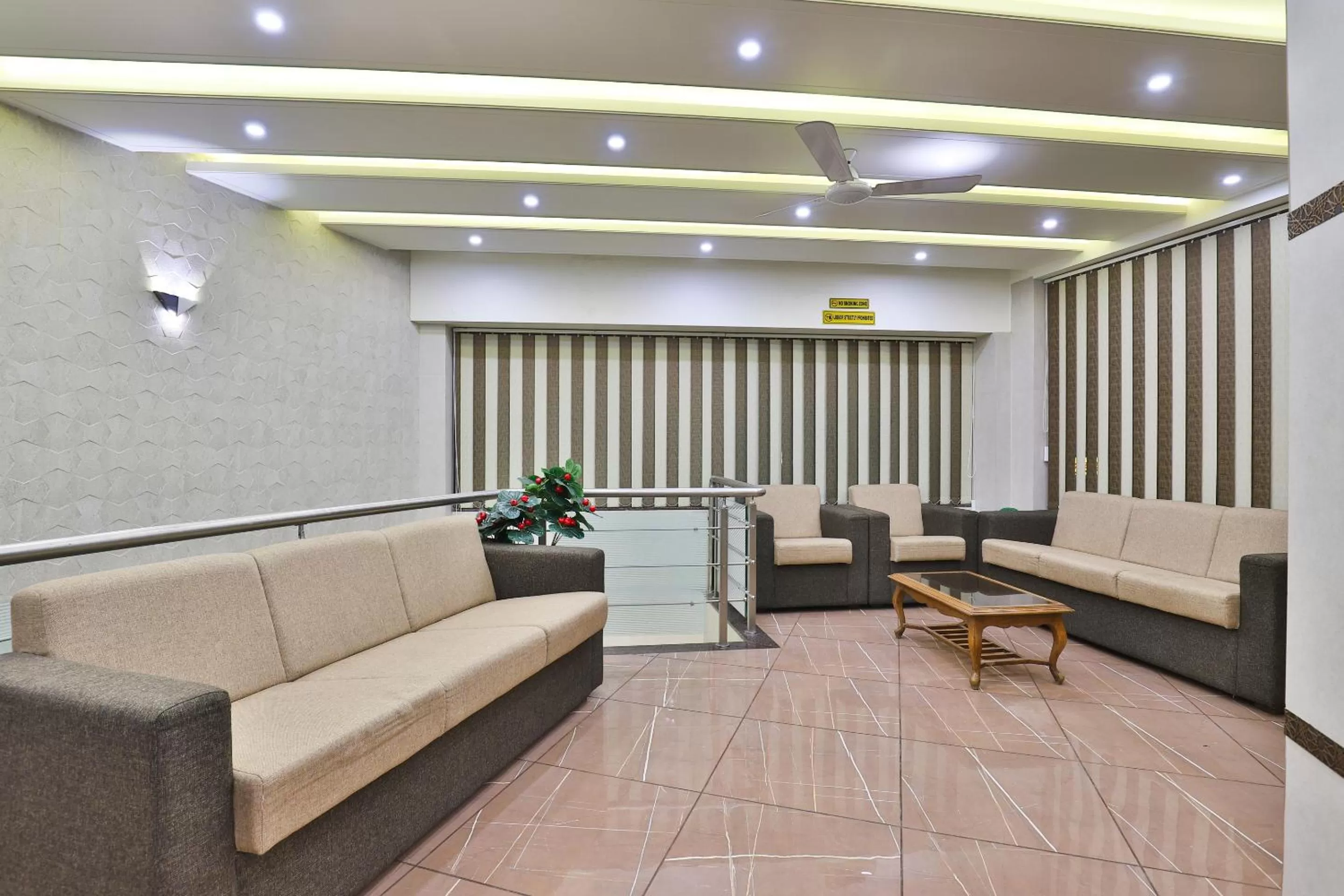 Seating area in Hotel Pearl