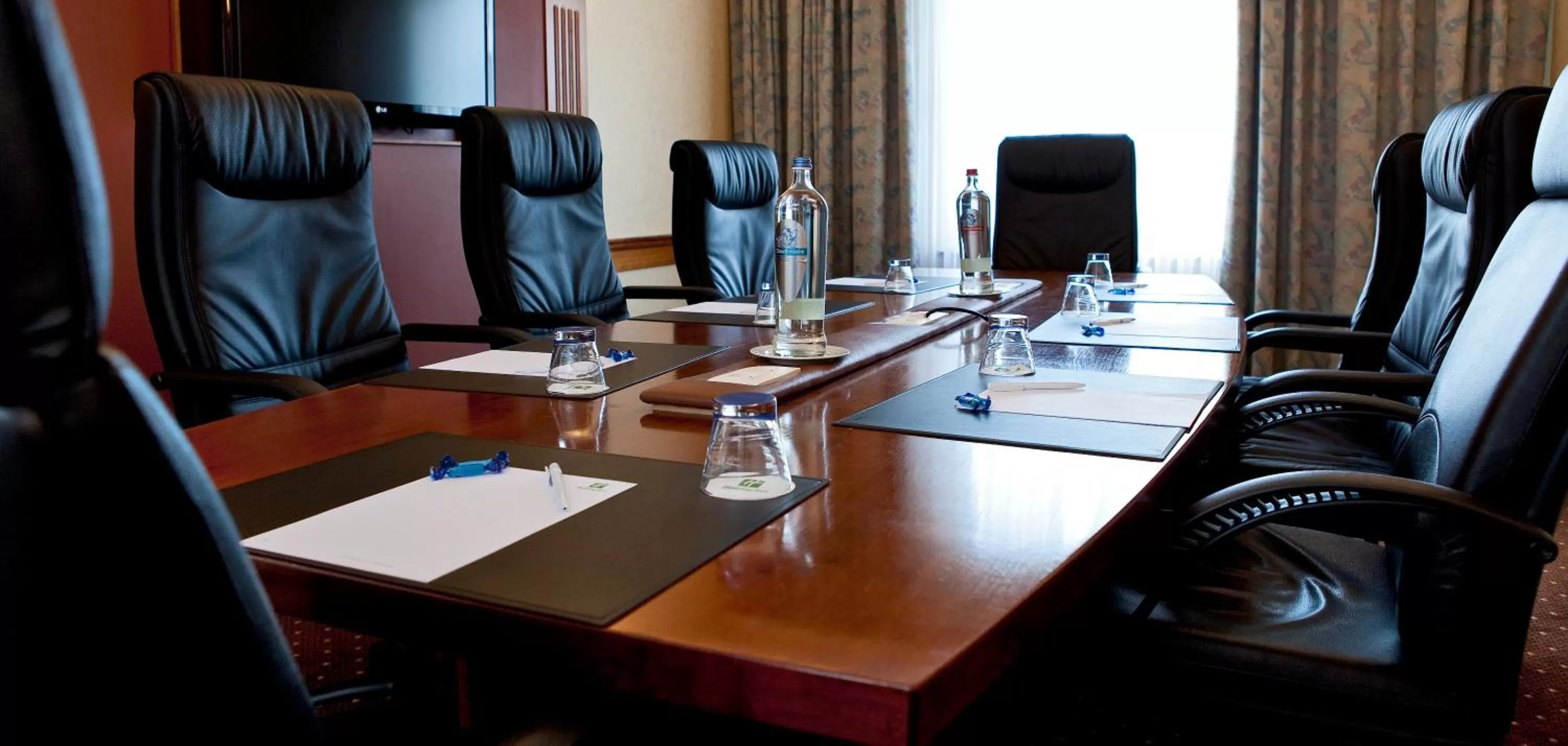Meeting/conference room in Holiday Inn Gent Expo by IHG