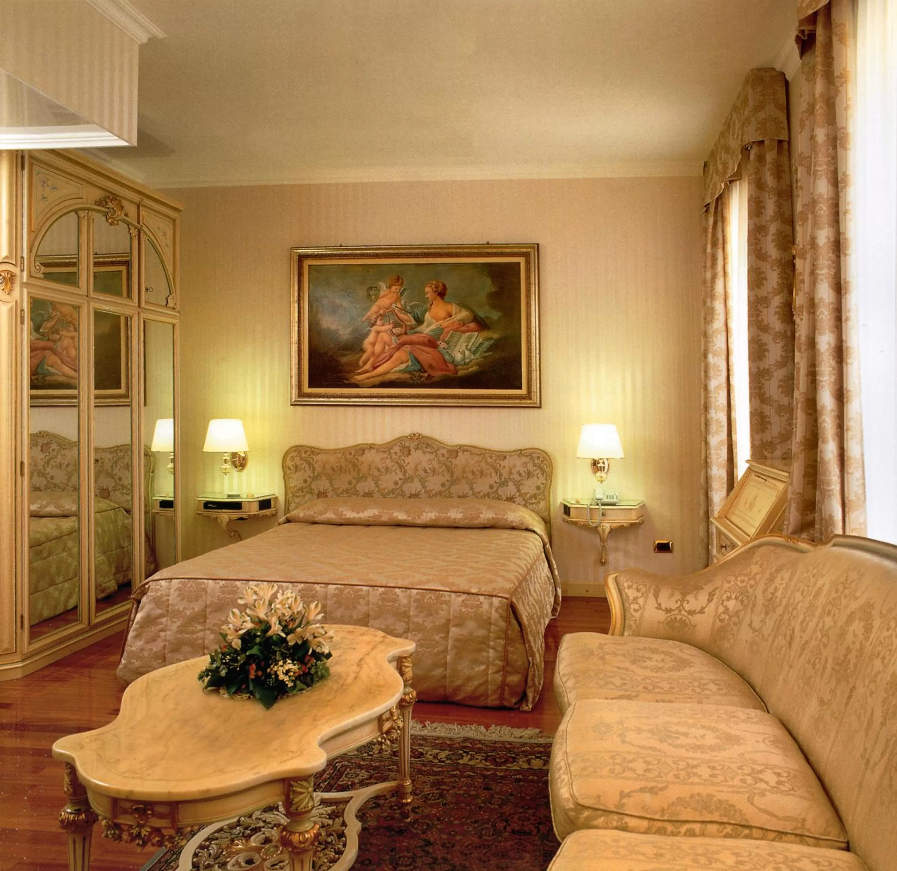 Junior Suite in Andreola Central Hotel