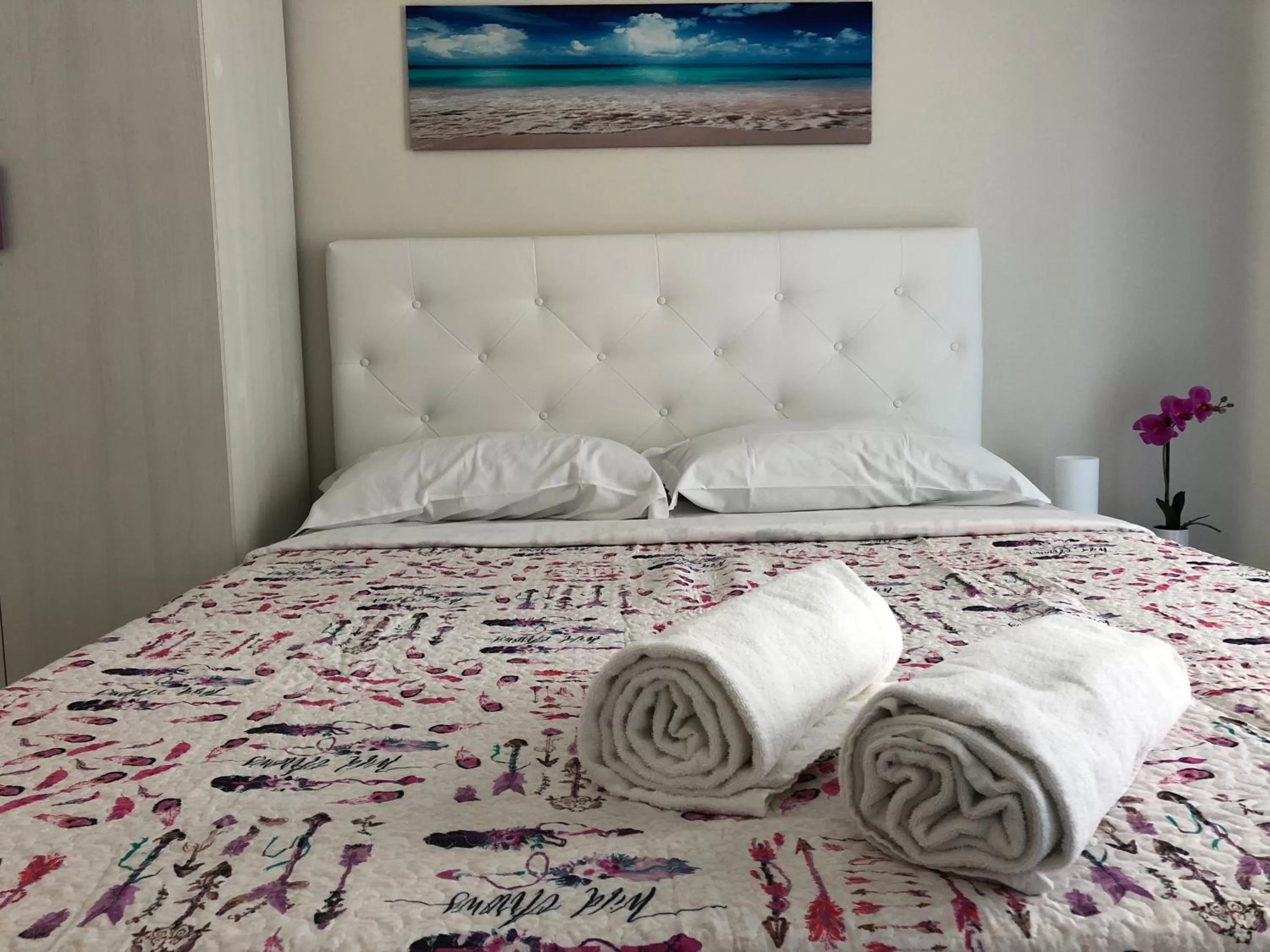 Bed in Hotel Venice Tour