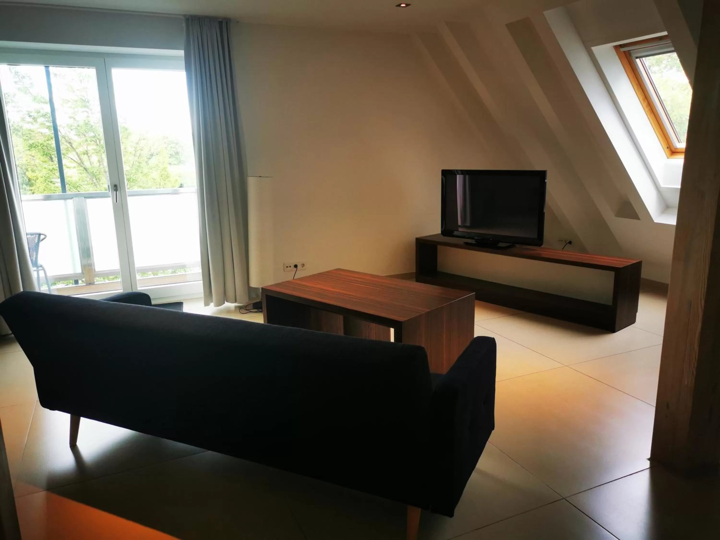 Balcony/Terrace, TV/Entertainment Center in Strandhotel Dranske