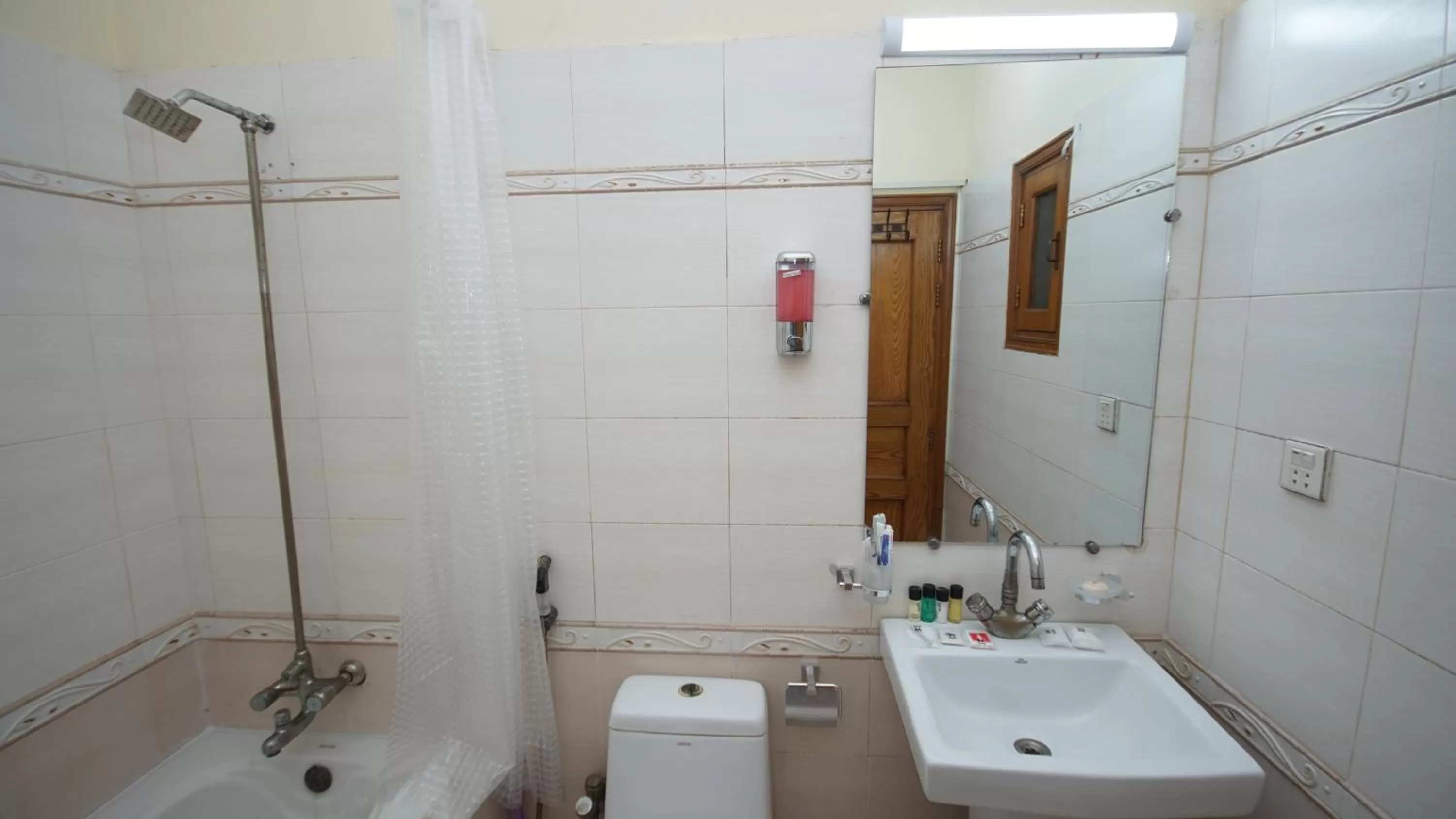 Bathroom in World Inn Karachi