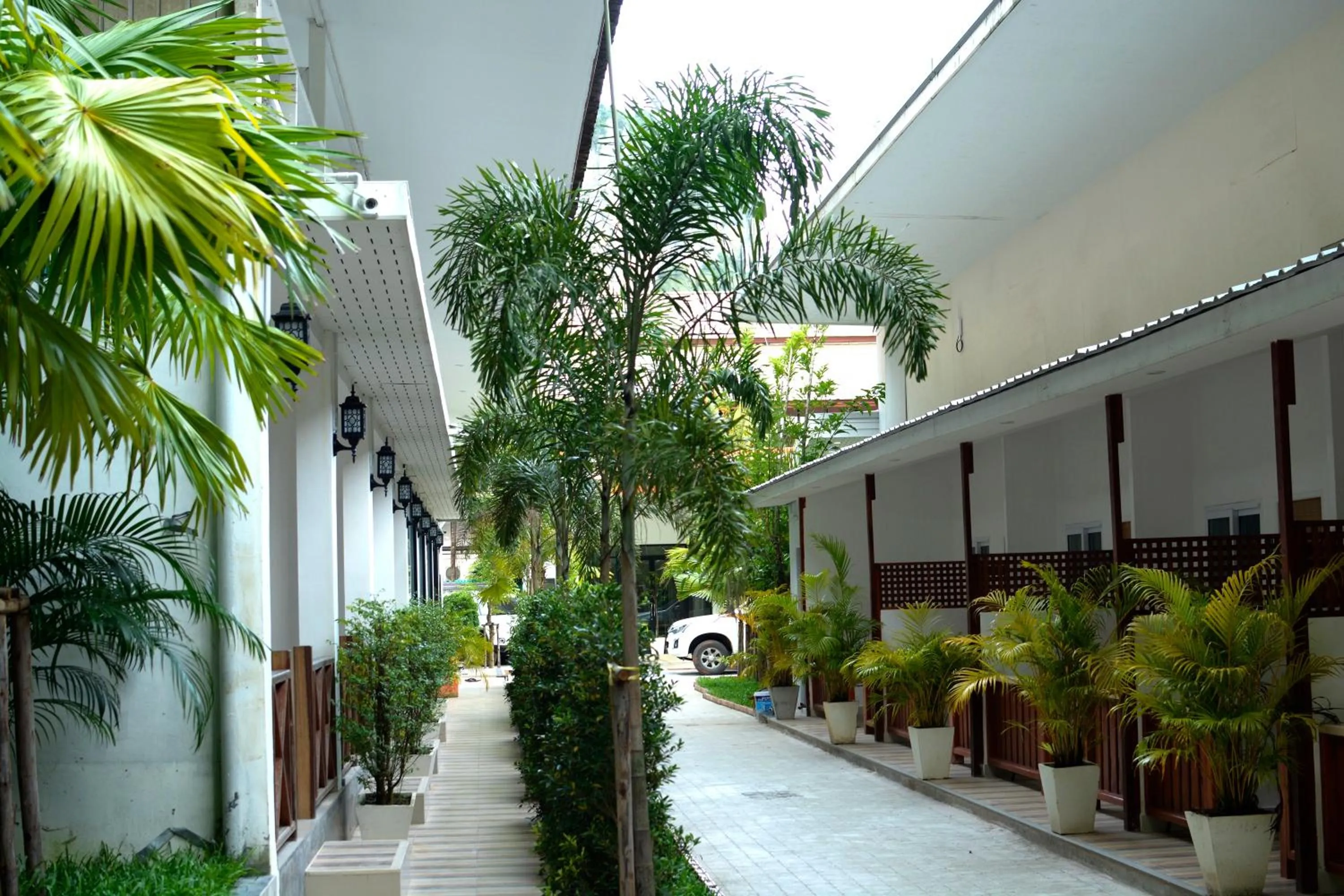 Garden in iRest Ao Nang Seafront