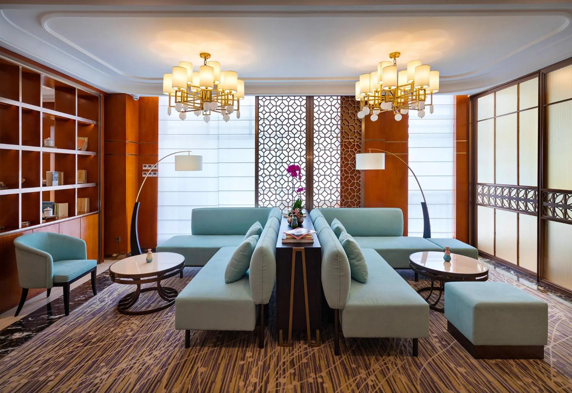 Seating area in Good View Hotel Tangxia - 15 mins drive from Dongguan South Railway Station